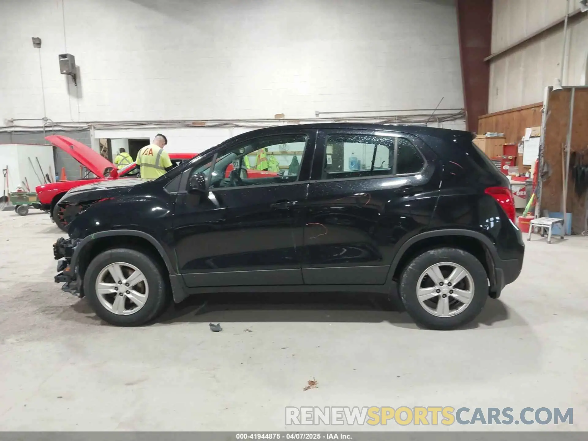 15 Photograph of a damaged car 3GNCJNSB0KL152458 CHEVROLET TRAX 2019