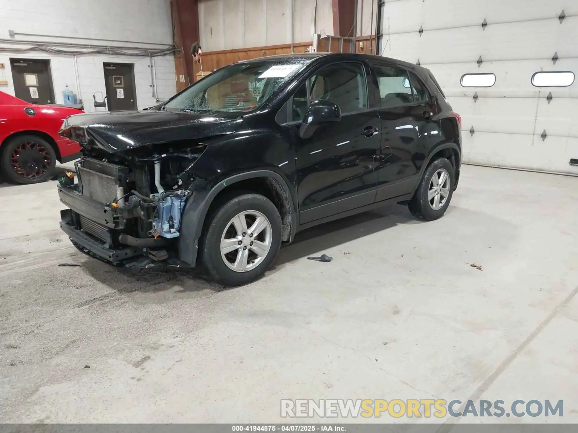 2 Photograph of a damaged car 3GNCJNSB0KL152458 CHEVROLET TRAX 2019