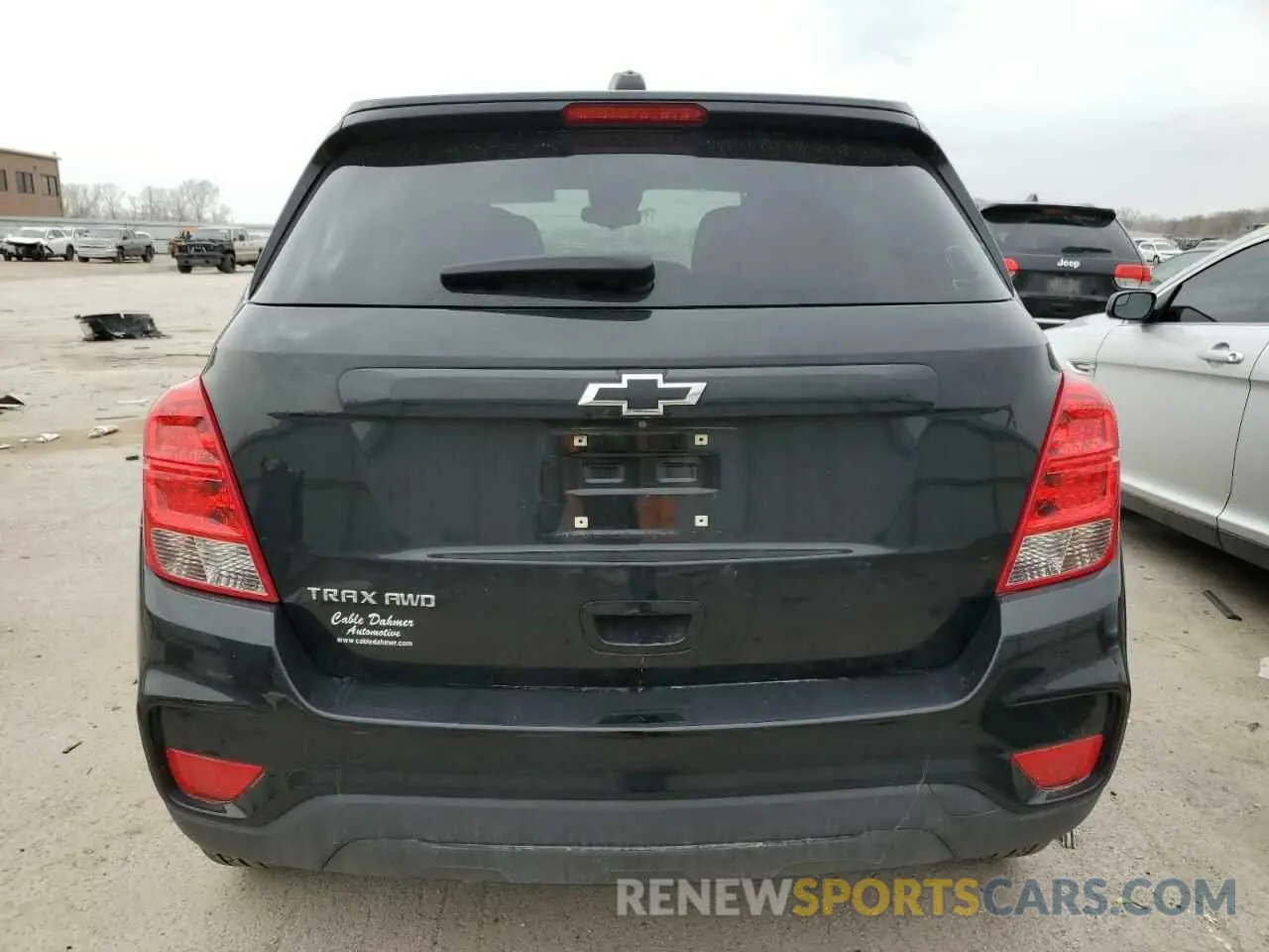 6 Photograph of a damaged car 3GNCJNSB0KL228762 CHEVROLET TRAX 2019