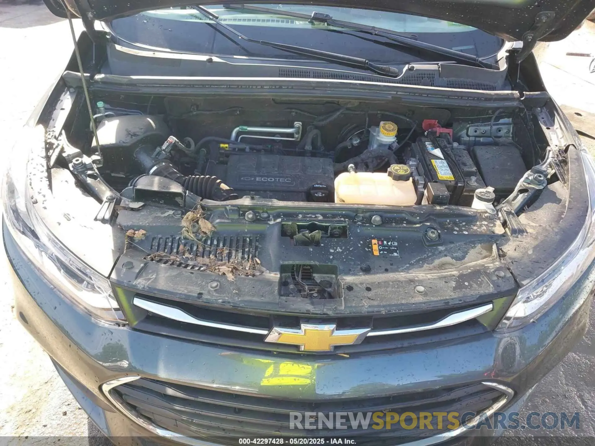 10 Photograph of a damaged car 3GNCJNSB0KL270140 CHEVROLET TRAX 2019