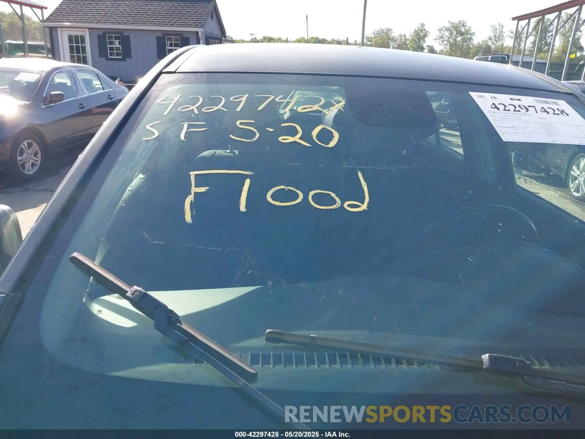 6 Photograph of a damaged car 3GNCJNSB0KL270140 CHEVROLET TRAX 2019