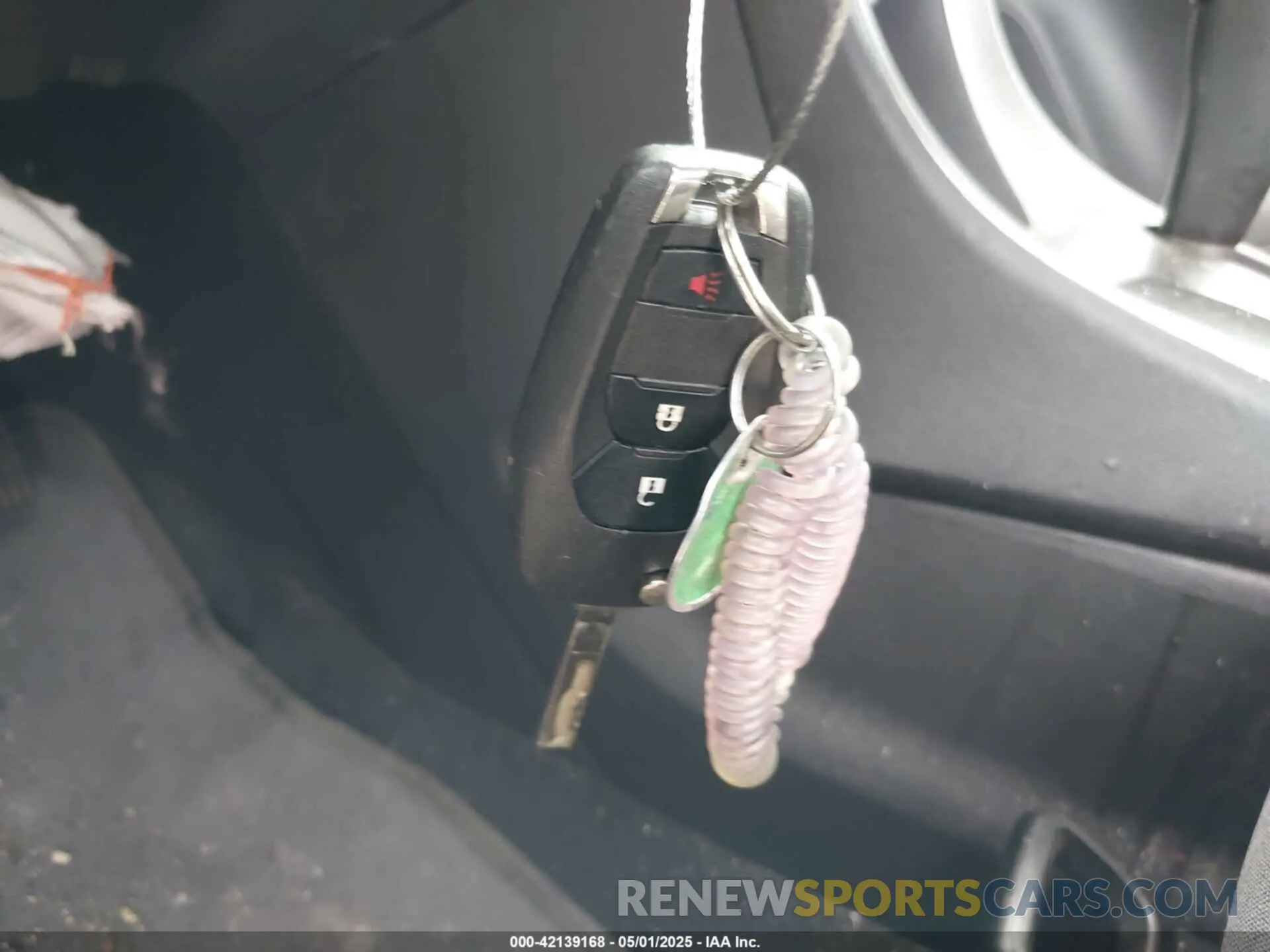11 Photograph of a damaged car 3GNCJNSB1KL290607 CHEVROLET TRAX 2019