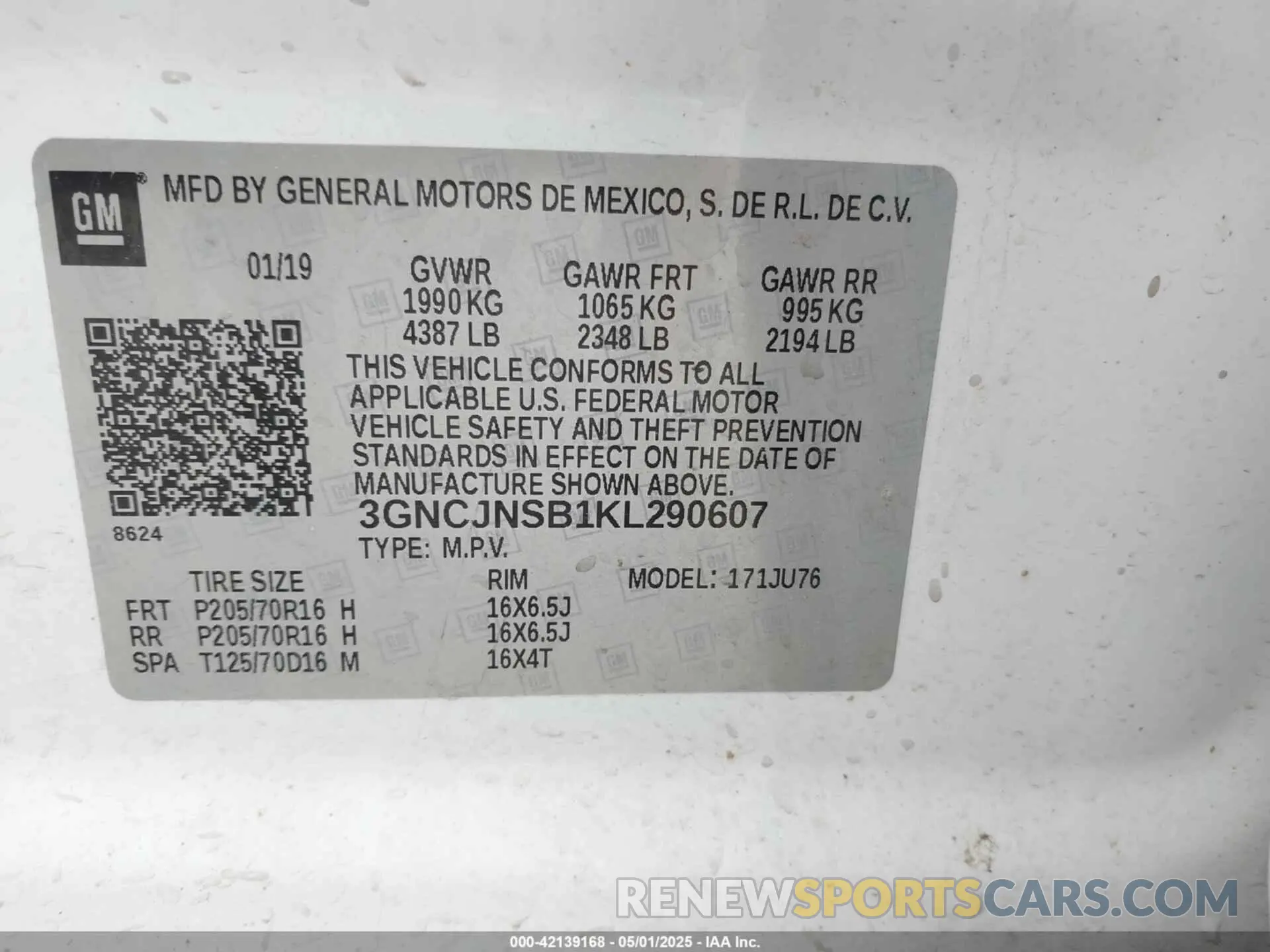 9 Photograph of a damaged car 3GNCJNSB1KL290607 CHEVROLET TRAX 2019