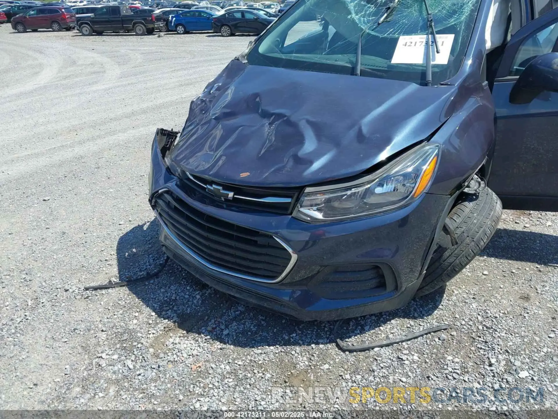 6 Photograph of a damaged car 3GNCJNSB2KL237382 CHEVROLET TRAX 2019