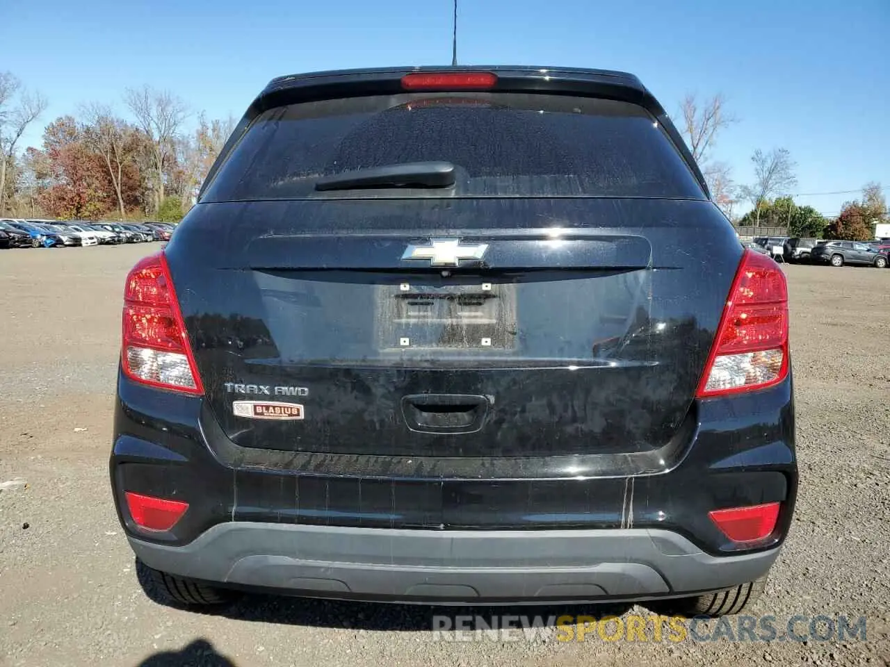 6 Photograph of a damaged car 3GNCJNSB2KL290910 CHEVROLET TRAX 2019