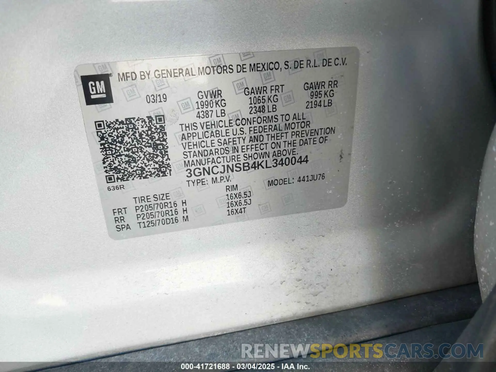 9 Photograph of a damaged car 3GNCJNSB4KL340044 CHEVROLET TRAX 2019