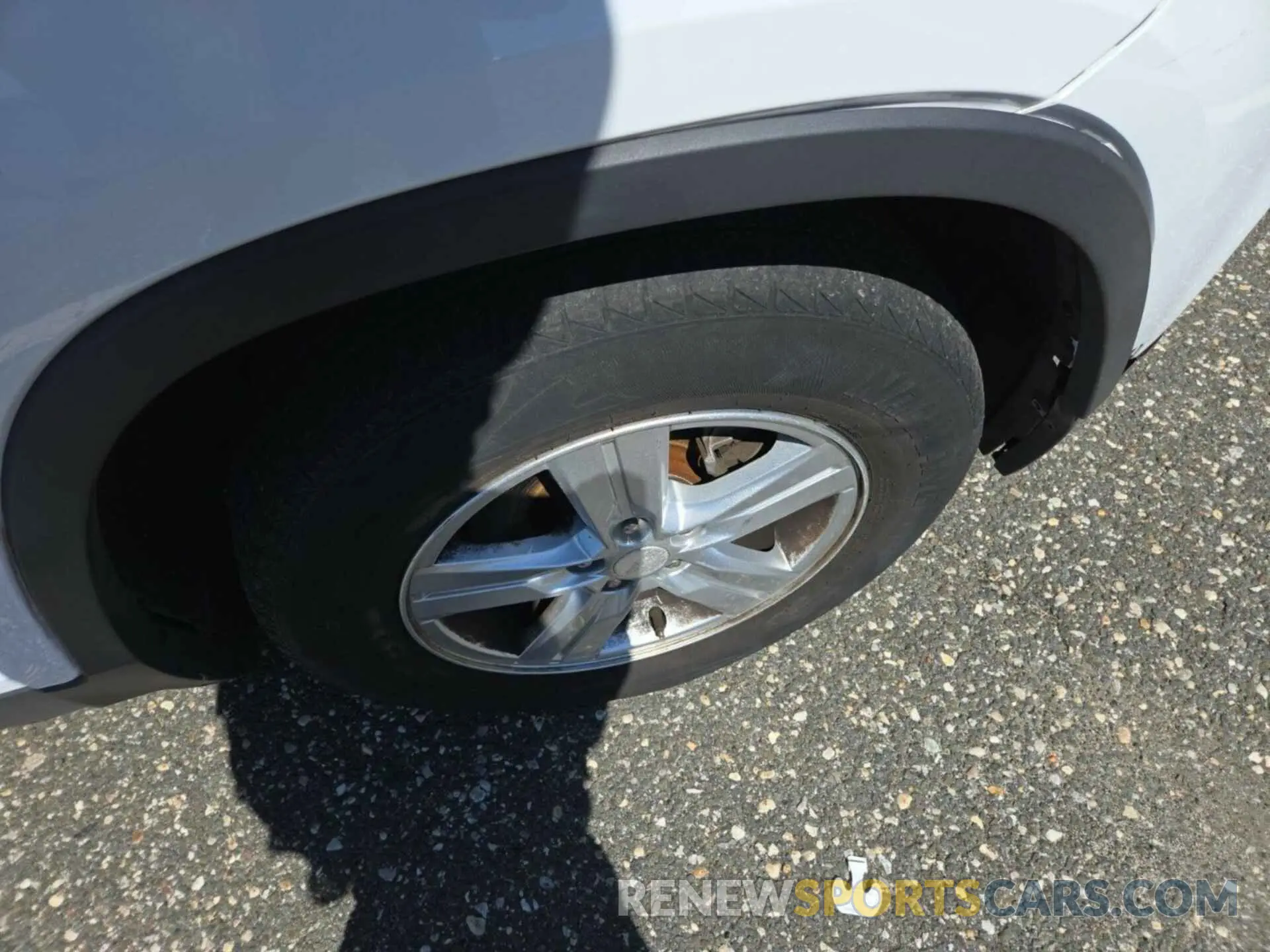 3 Photograph of a damaged car 3GNCJNSB5KL189361 CHEVROLET TRAX 2019