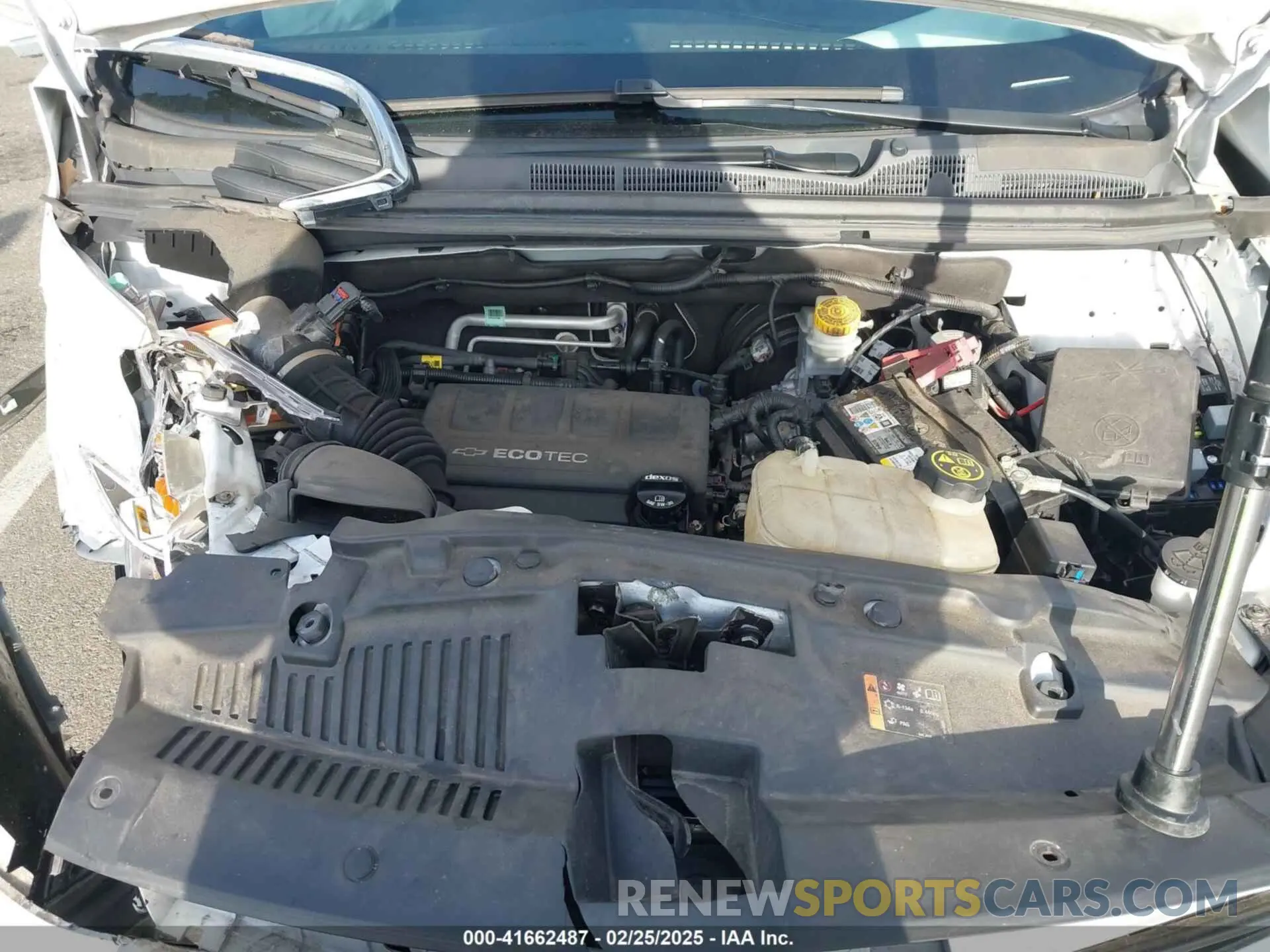 10 Photograph of a damaged car 3GNCJNSB5KL242561 CHEVROLET TRAX 2019