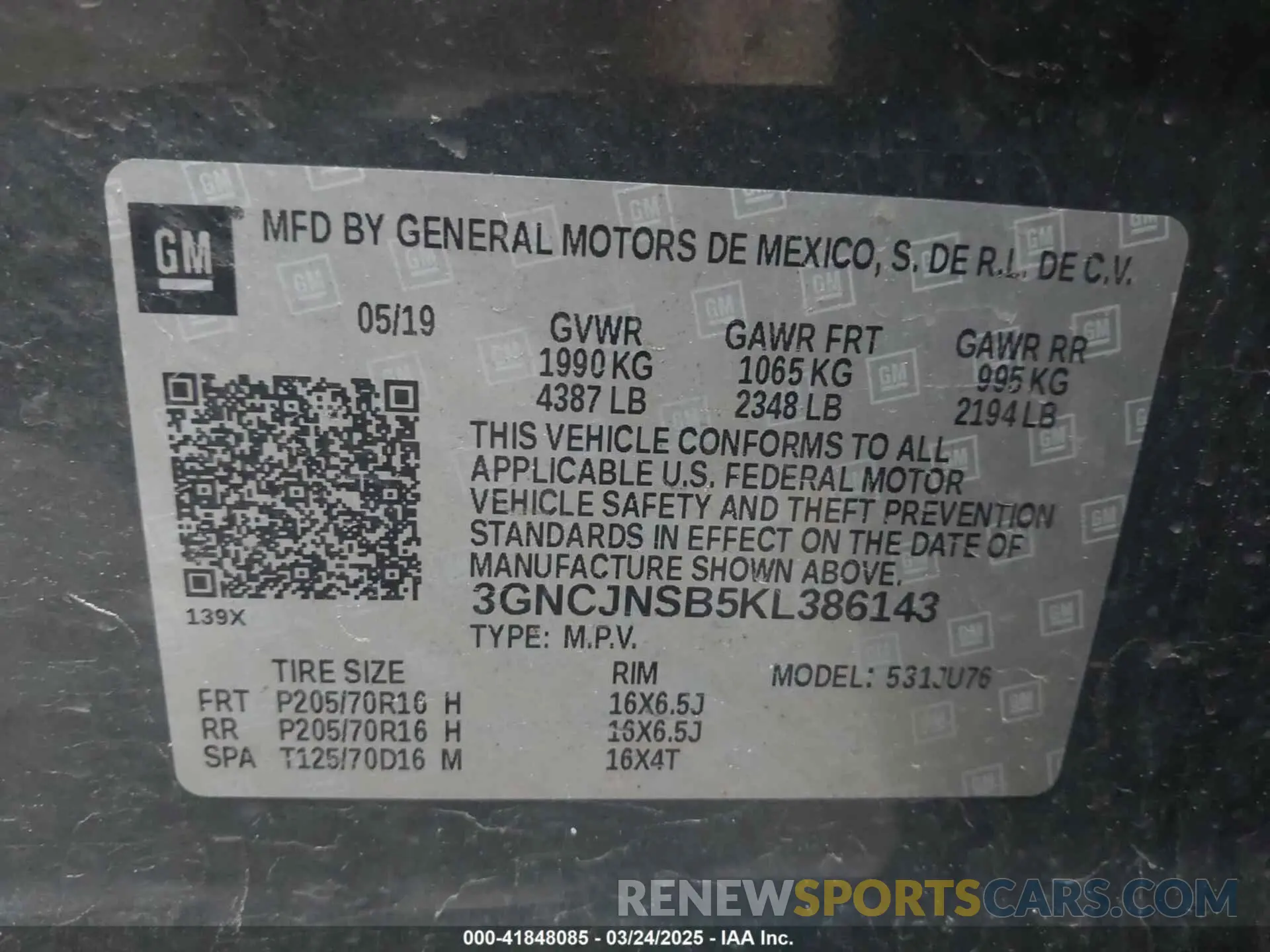 9 Photograph of a damaged car 3GNCJNSB5KL386143 CHEVROLET TRAX 2019
