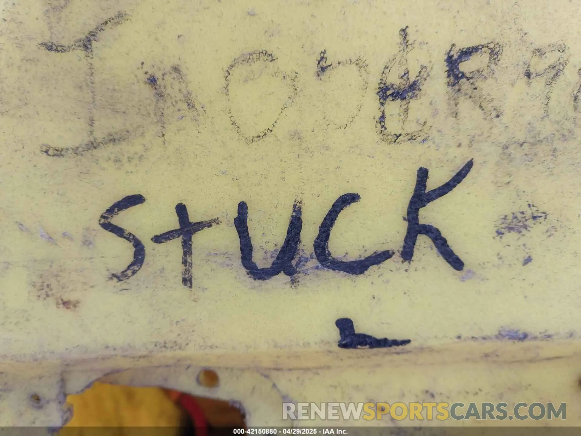 10 Photograph of a damaged car 3GNCJNSB5KL403992 CHEVROLET TRAX 2019