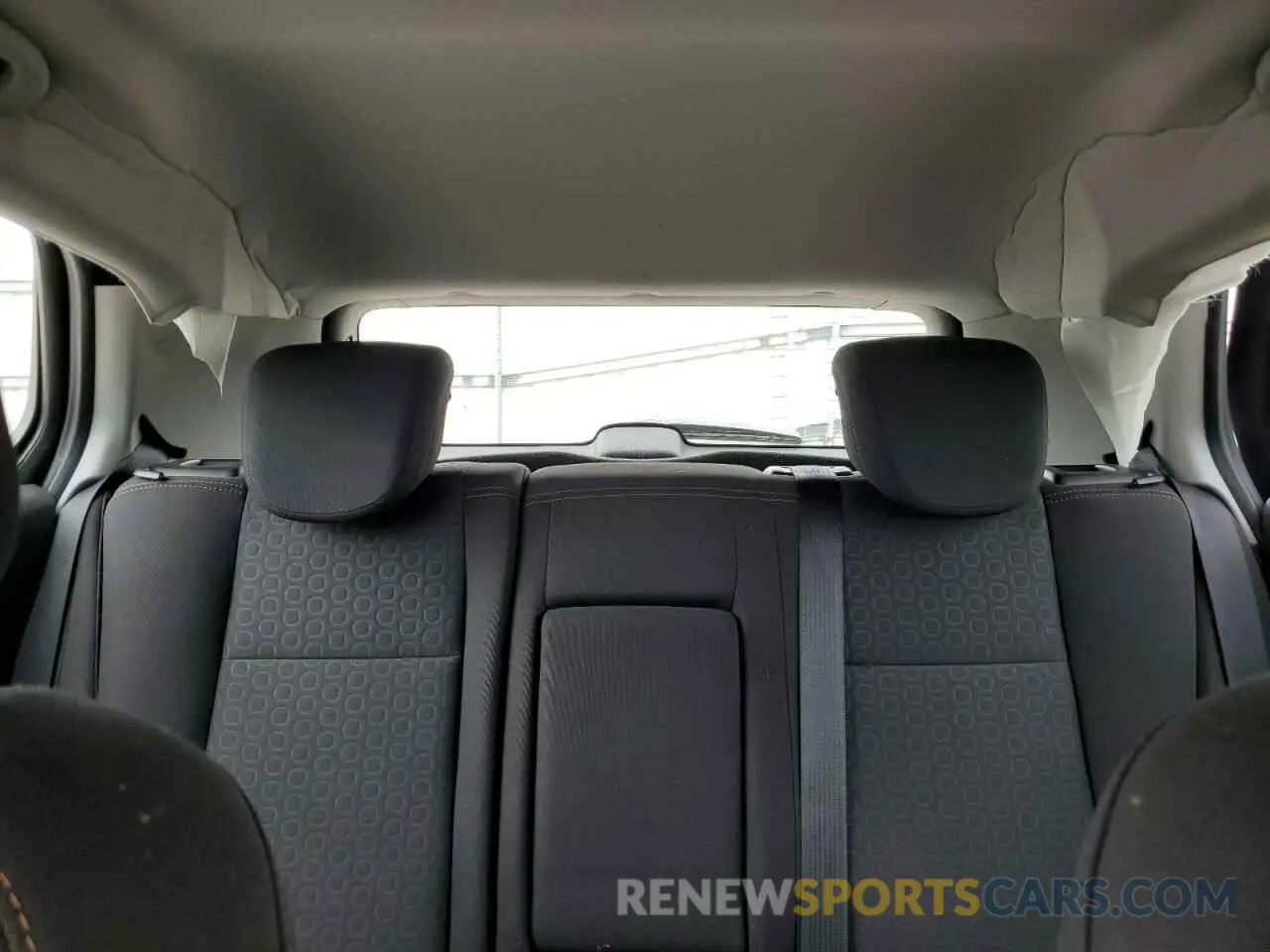 10 Photograph of a damaged car 3GNCJNSB6KL167126 CHEVROLET TRAX 2019