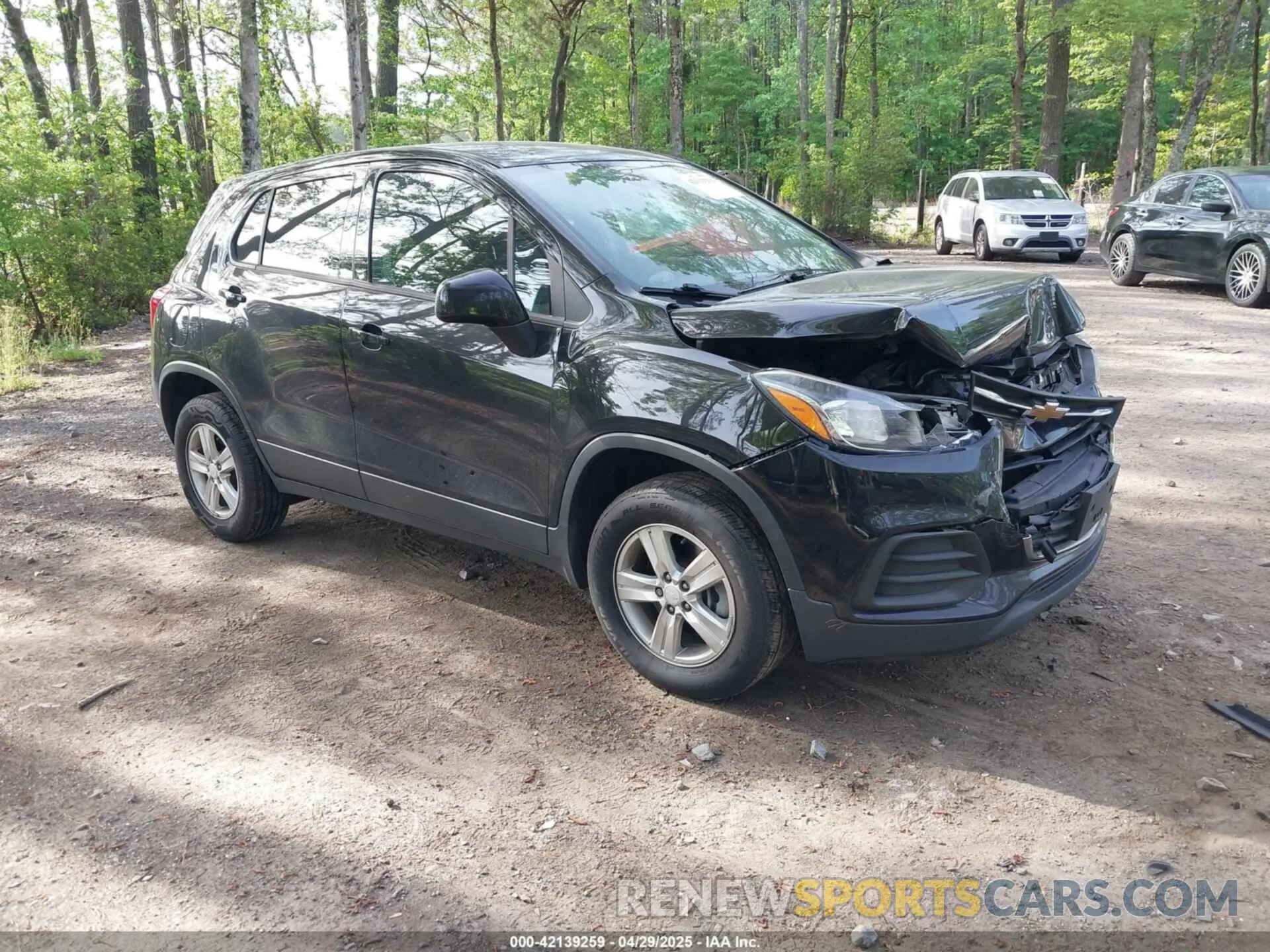 1 Photograph of a damaged car 3GNCJNSB6KL230273 CHEVROLET TRAX 2019
