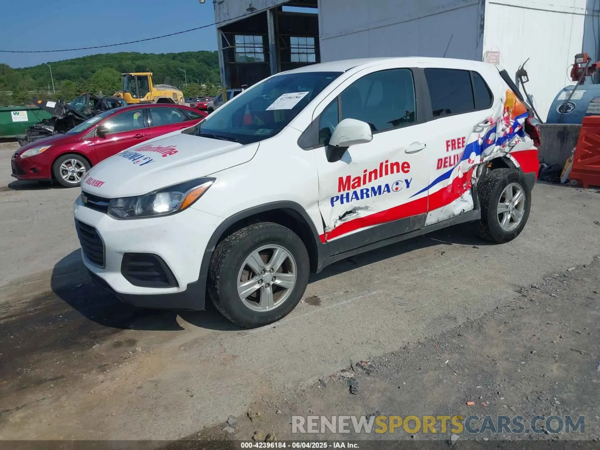 2 Photograph of a damaged car 3GNCJNSB8KL236009 CHEVROLET TRAX 2019