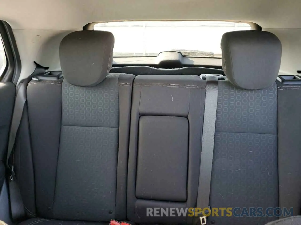 10 Photograph of a damaged car 3GNCJNSB9KL351587 CHEVROLET TRAX 2019