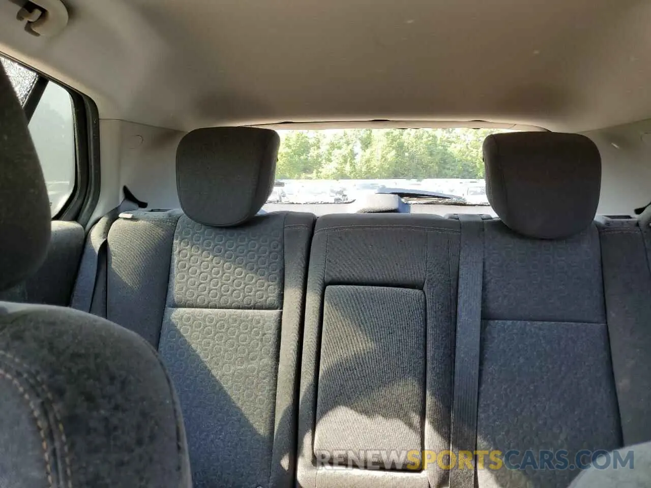 10 Photograph of a damaged car 3GNCJNSBXKL295109 CHEVROLET TRAX 2019
