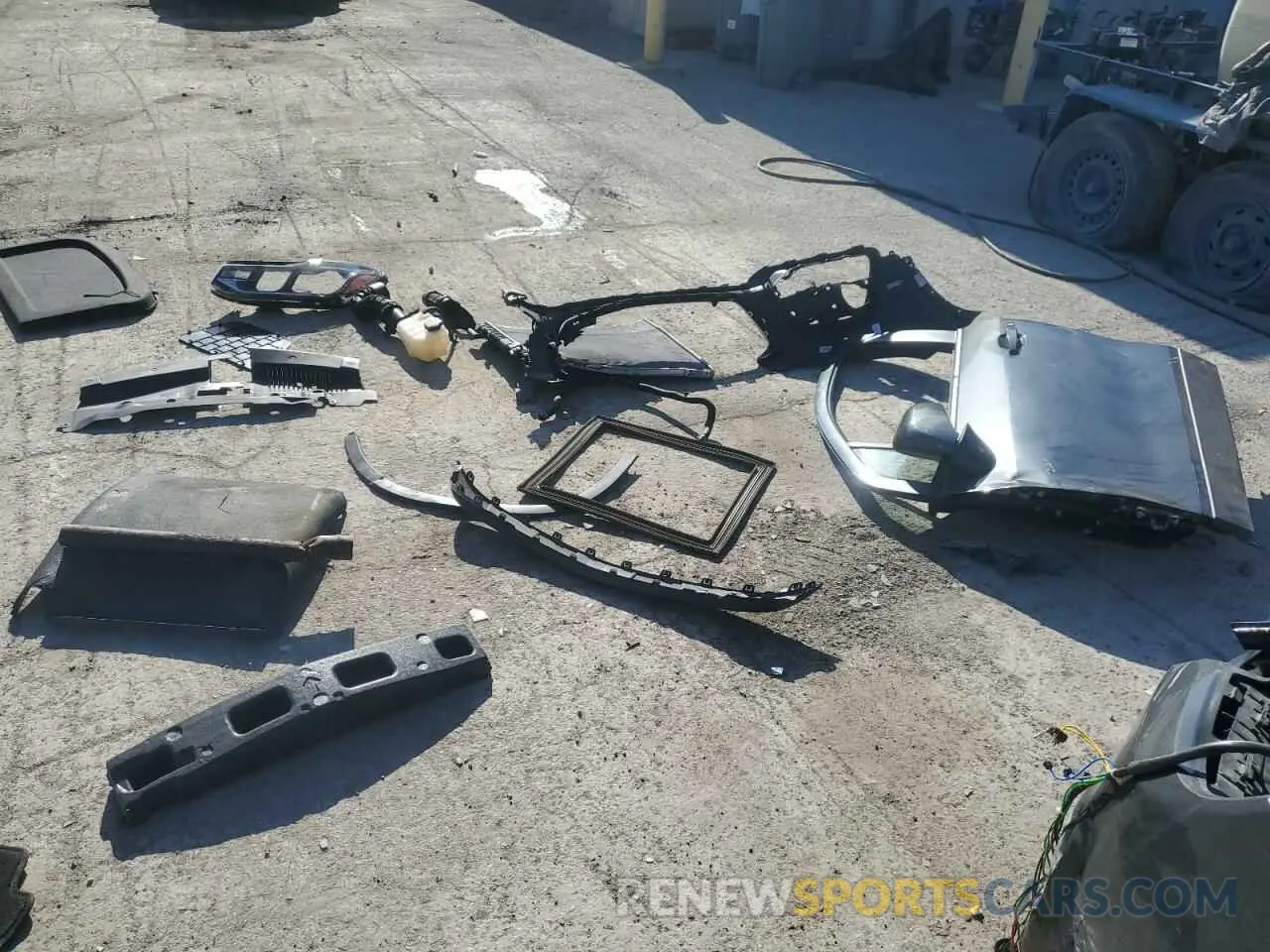 13 Photograph of a damaged car 3GNCJNSBXKL316606 CHEVROLET TRAX 2019