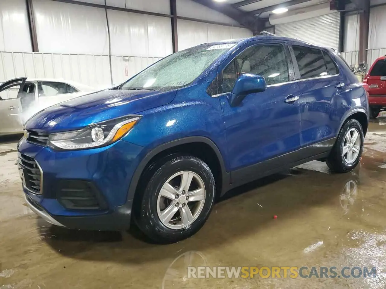 1 Photograph of a damaged car 3GNCJPSB0KL166033 CHEVROLET TRAX 2019