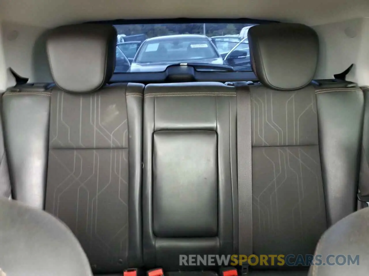 10 Photograph of a damaged car 3GNCJPSB0KL216509 CHEVROLET TRAX 2019