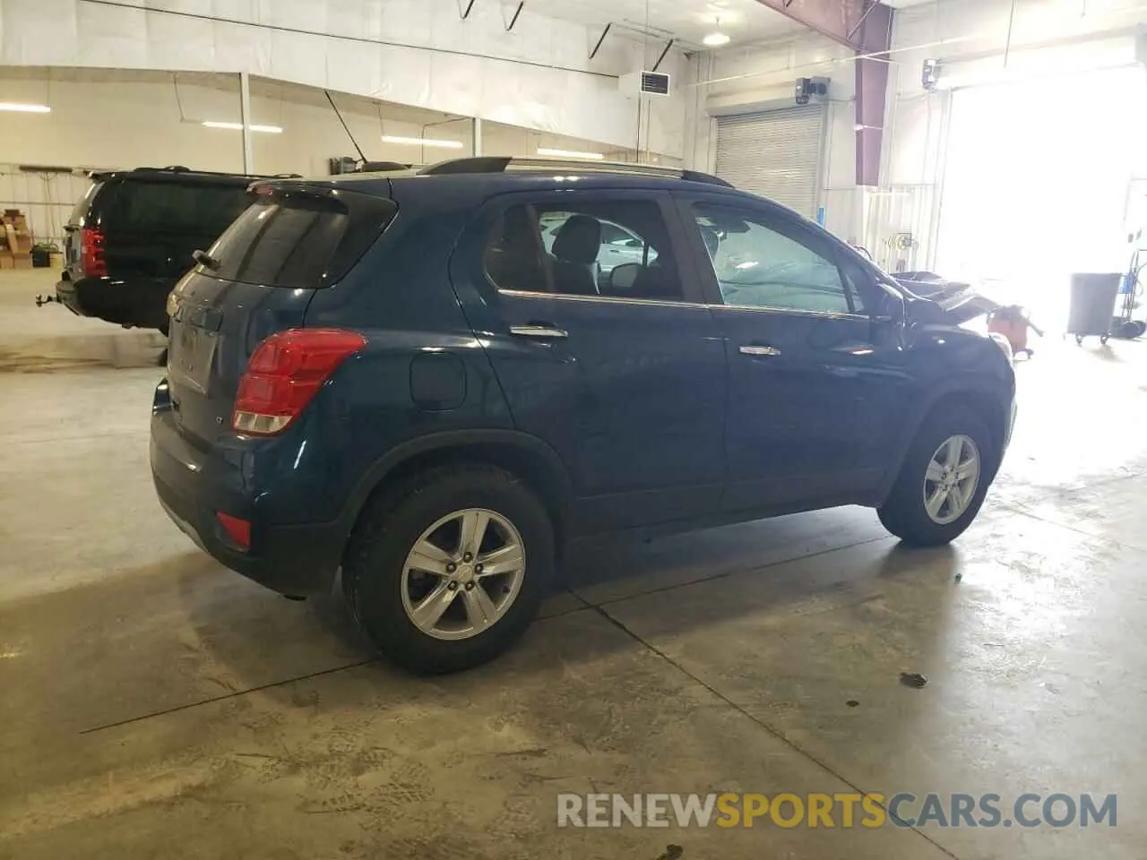 3 Photograph of a damaged car 3GNCJPSB0KL382691 CHEVROLET TRAX 2019
