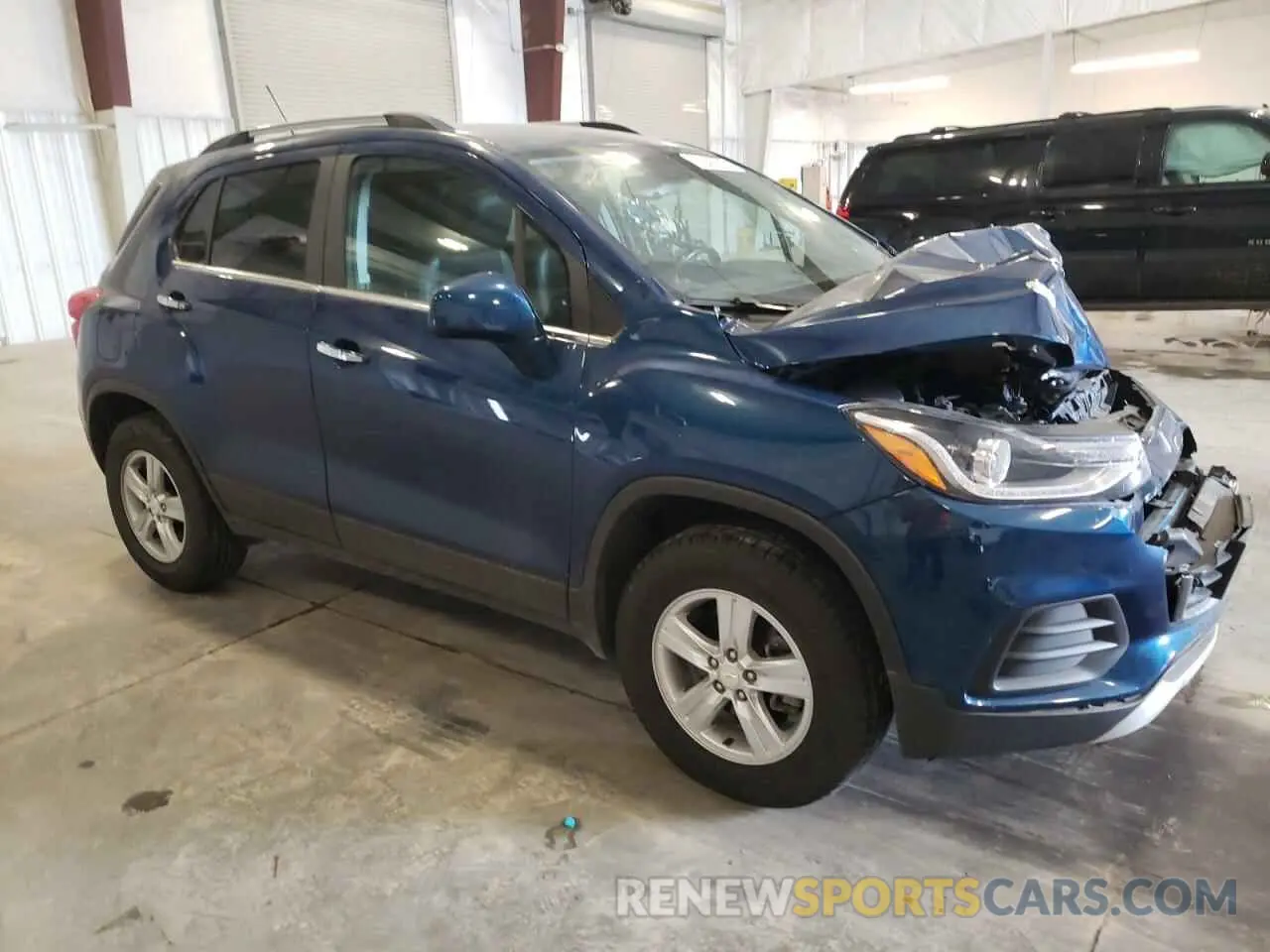 4 Photograph of a damaged car 3GNCJPSB0KL382691 CHEVROLET TRAX 2019