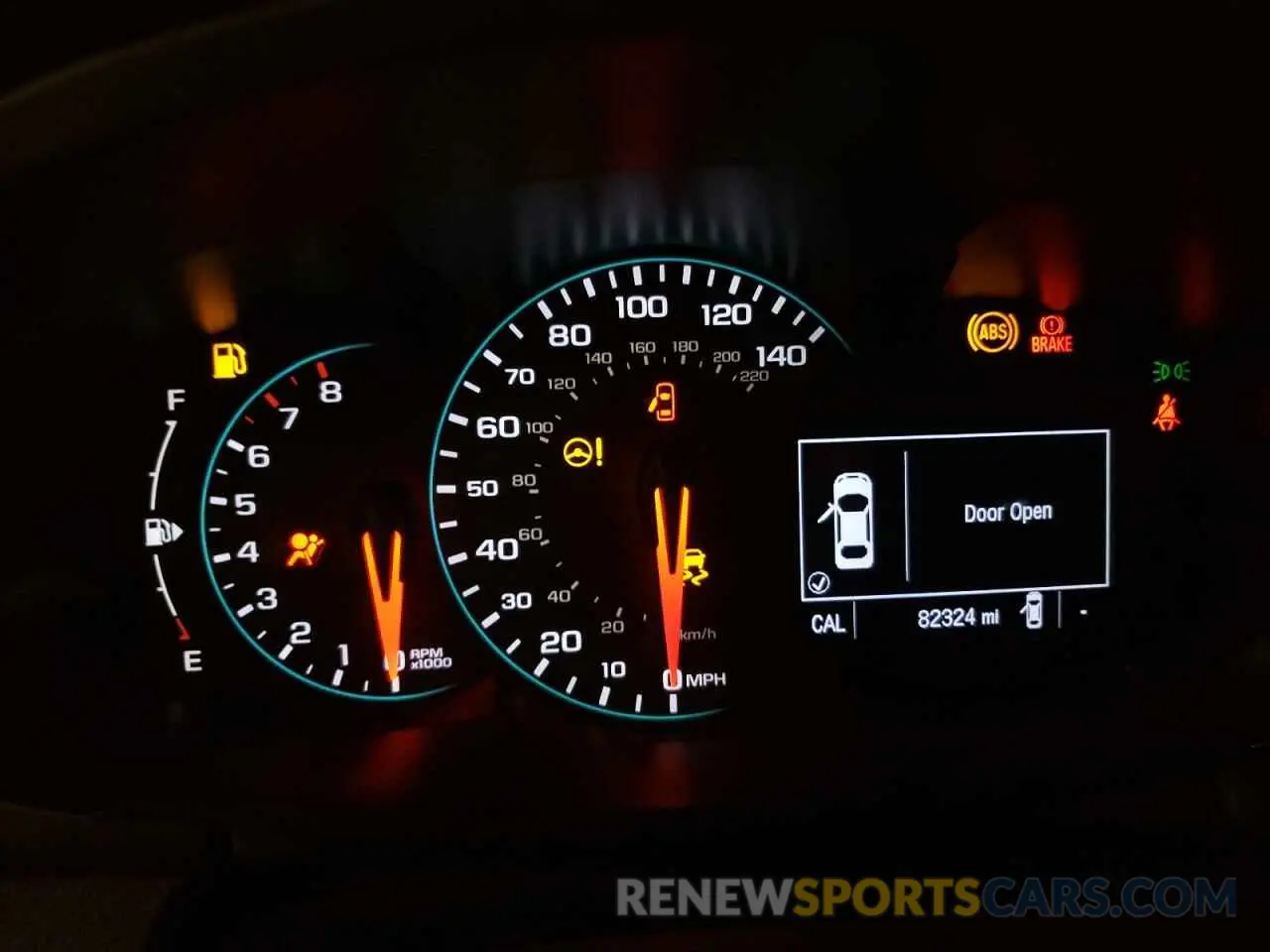 9 Photograph of a damaged car 3GNCJPSB0KL382691 CHEVROLET TRAX 2019