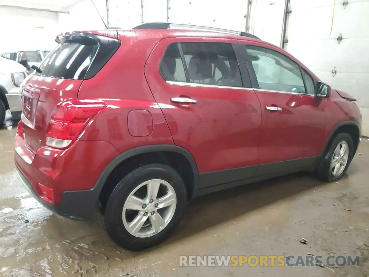 3 Photograph of a damaged car 3GNCJPSB1KL207270 CHEVROLET TRAX 2019