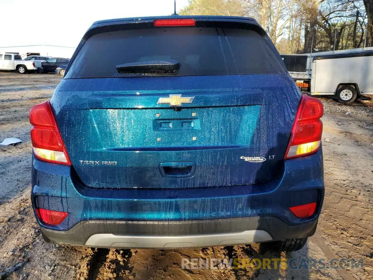 6 Photograph of a damaged car 3GNCJPSB1KL382604 CHEVROLET TRAX 2019