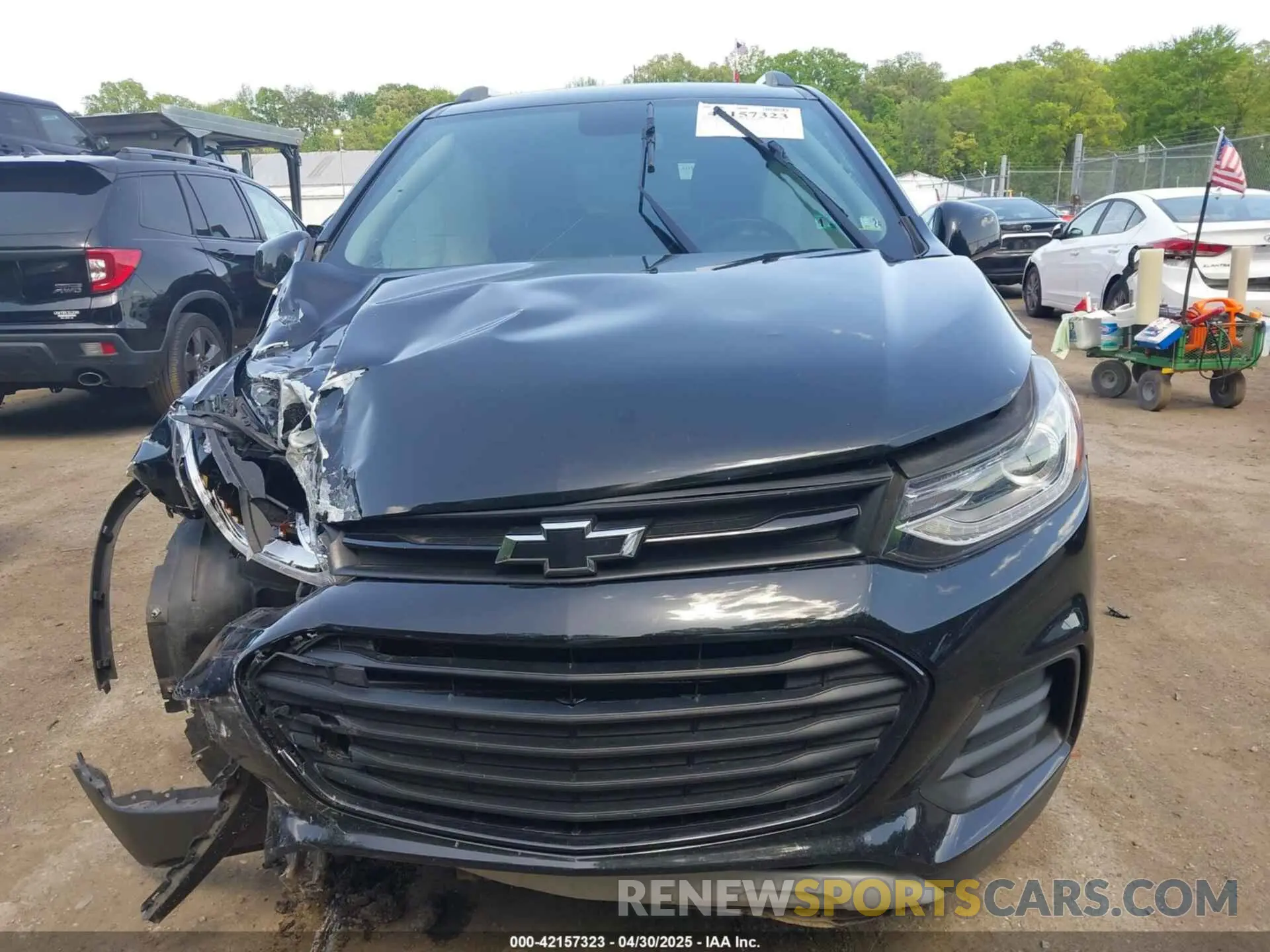 12 Photograph of a damaged car 3GNCJPSB2KL255439 CHEVROLET TRAX 2019