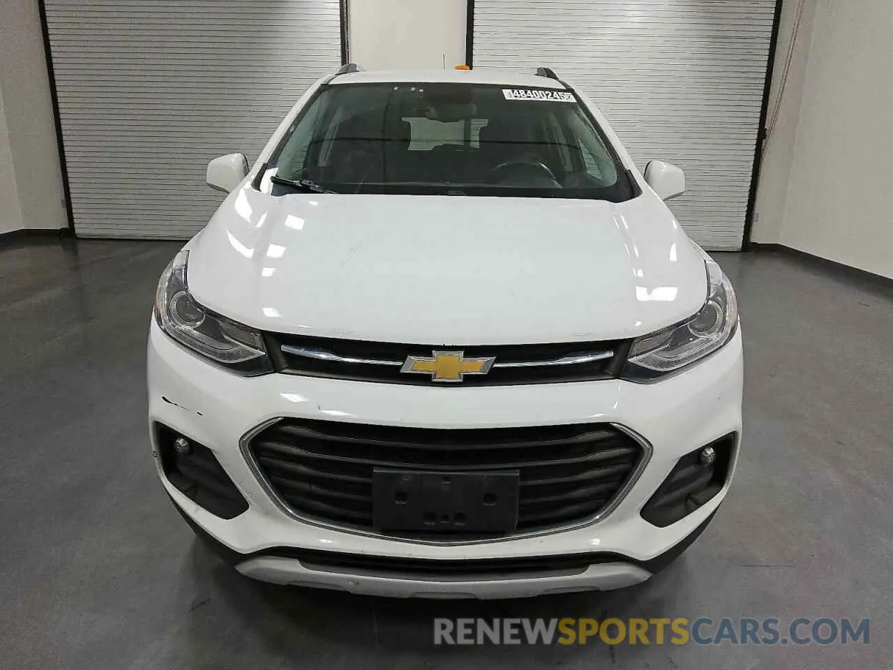 5 Photograph of a damaged car 3GNCJPSB3KL218240 CHEVROLET TRAX 2019