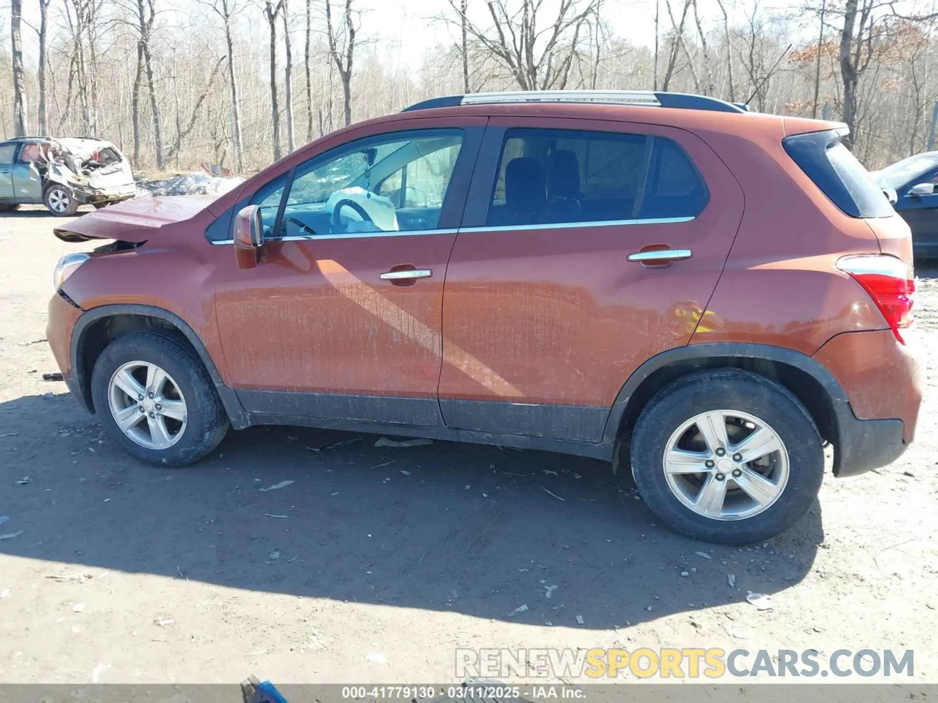 14 Photograph of a damaged car 3GNCJPSB3KL249665 CHEVROLET TRAX 2019