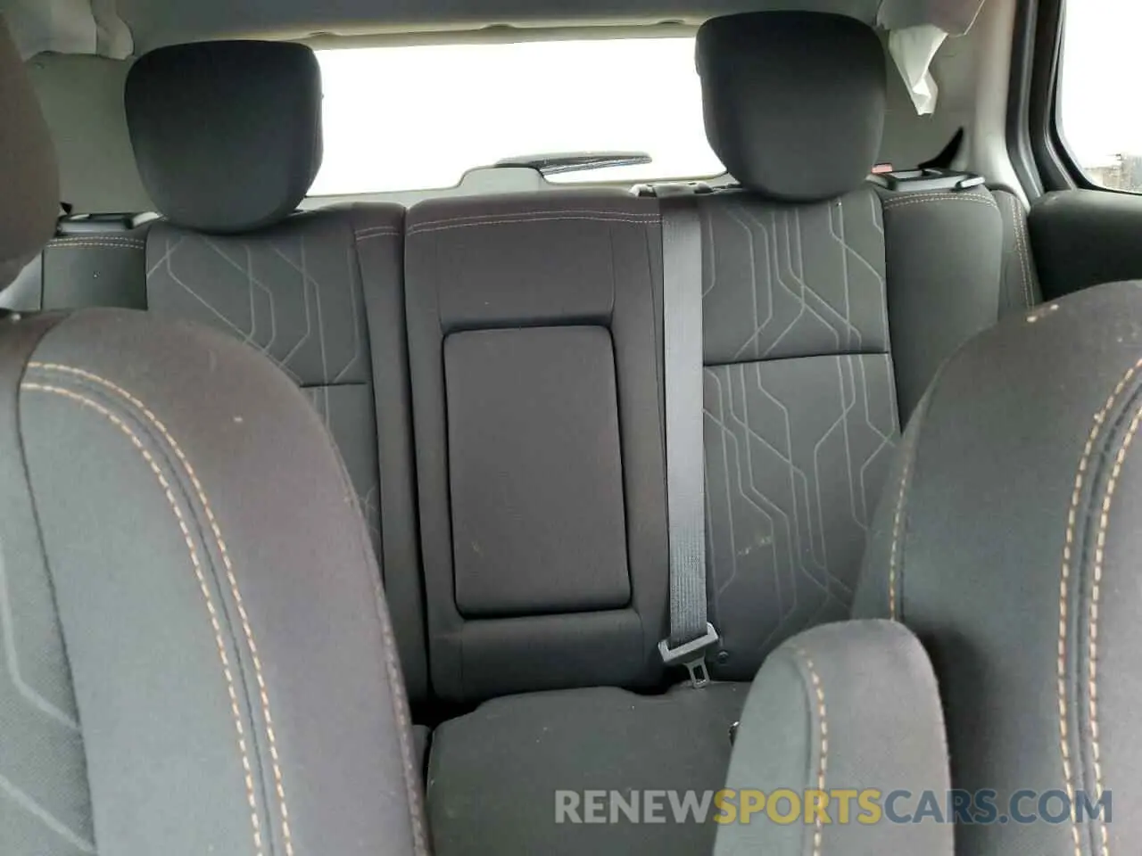 10 Photograph of a damaged car 3GNCJPSB4KL404224 CHEVROLET TRAX 2019