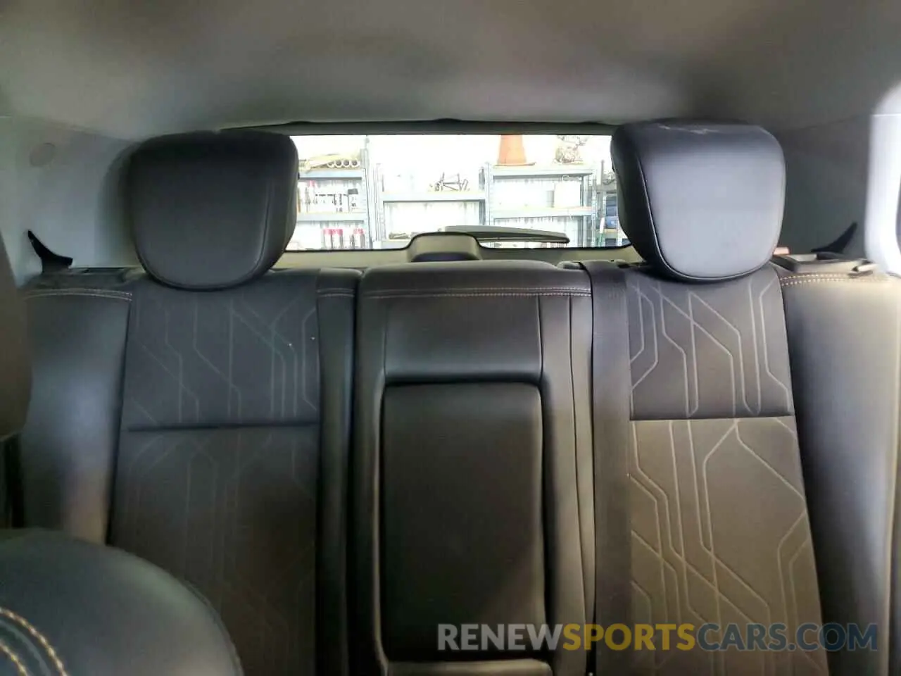 10 Photograph of a damaged car 3GNCJPSB5KL112064 CHEVROLET TRAX 2019