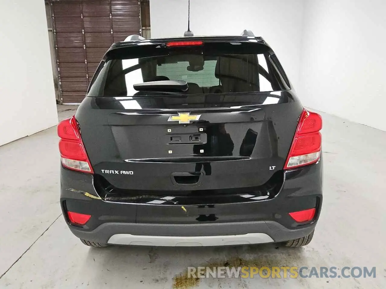 6 Photograph of a damaged car 3GNCJPSB5KL152015 CHEVROLET TRAX 2019