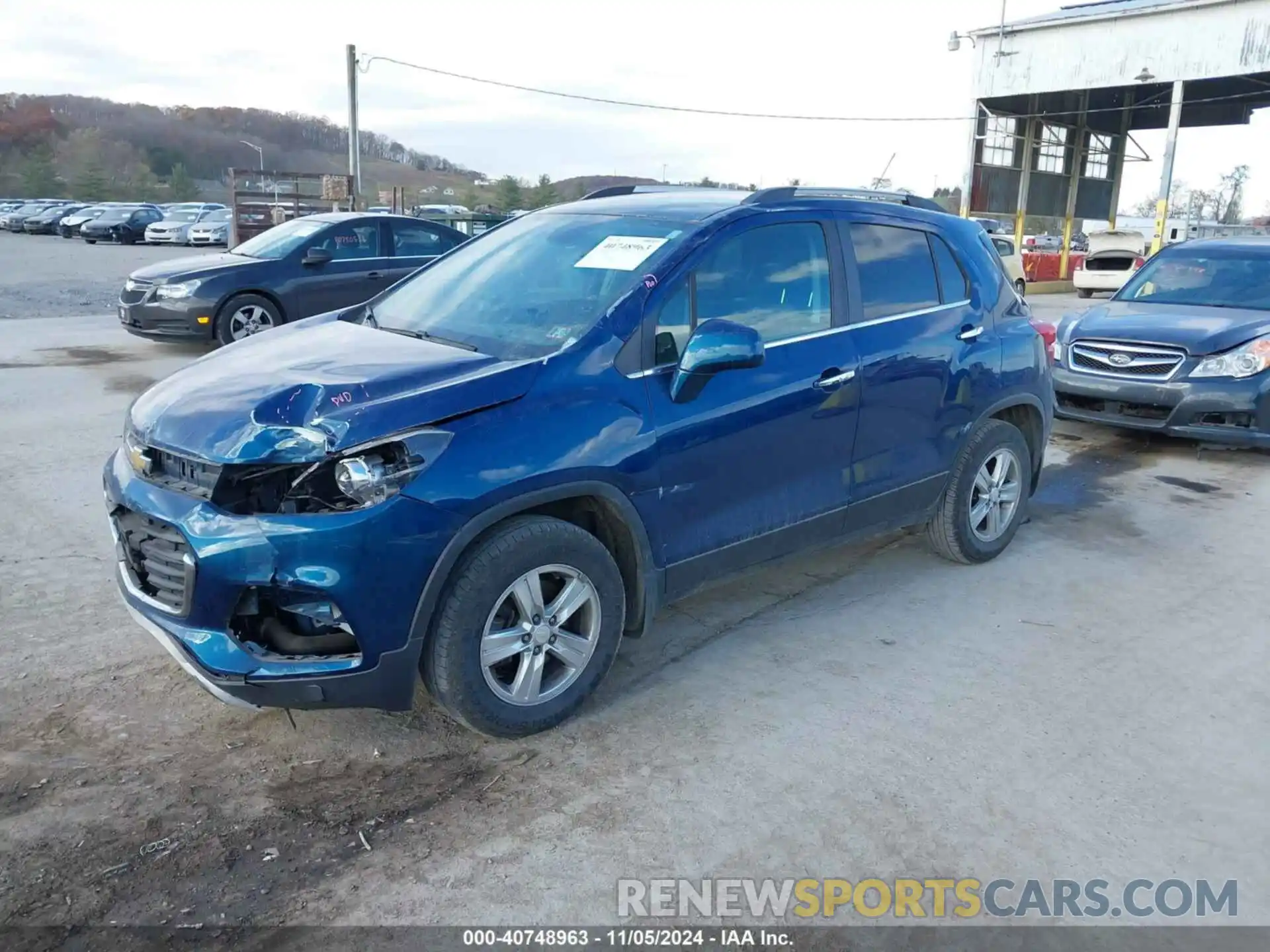 2 Photograph of a damaged car 3GNCJPSB5KL261817 CHEVROLET TRAX 2019