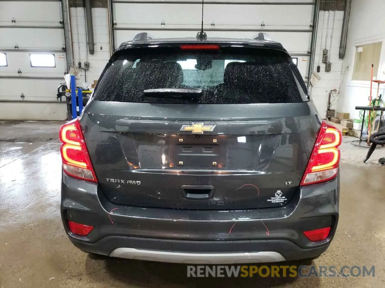6 Photograph of a damaged car 3GNCJPSB6KL387393 CHEVROLET TRAX 2019