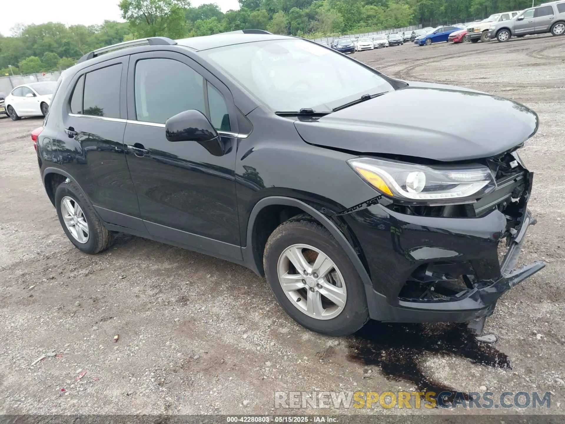 1 Photograph of a damaged car 3GNCJPSB6KL404838 CHEVROLET TRAX 2019