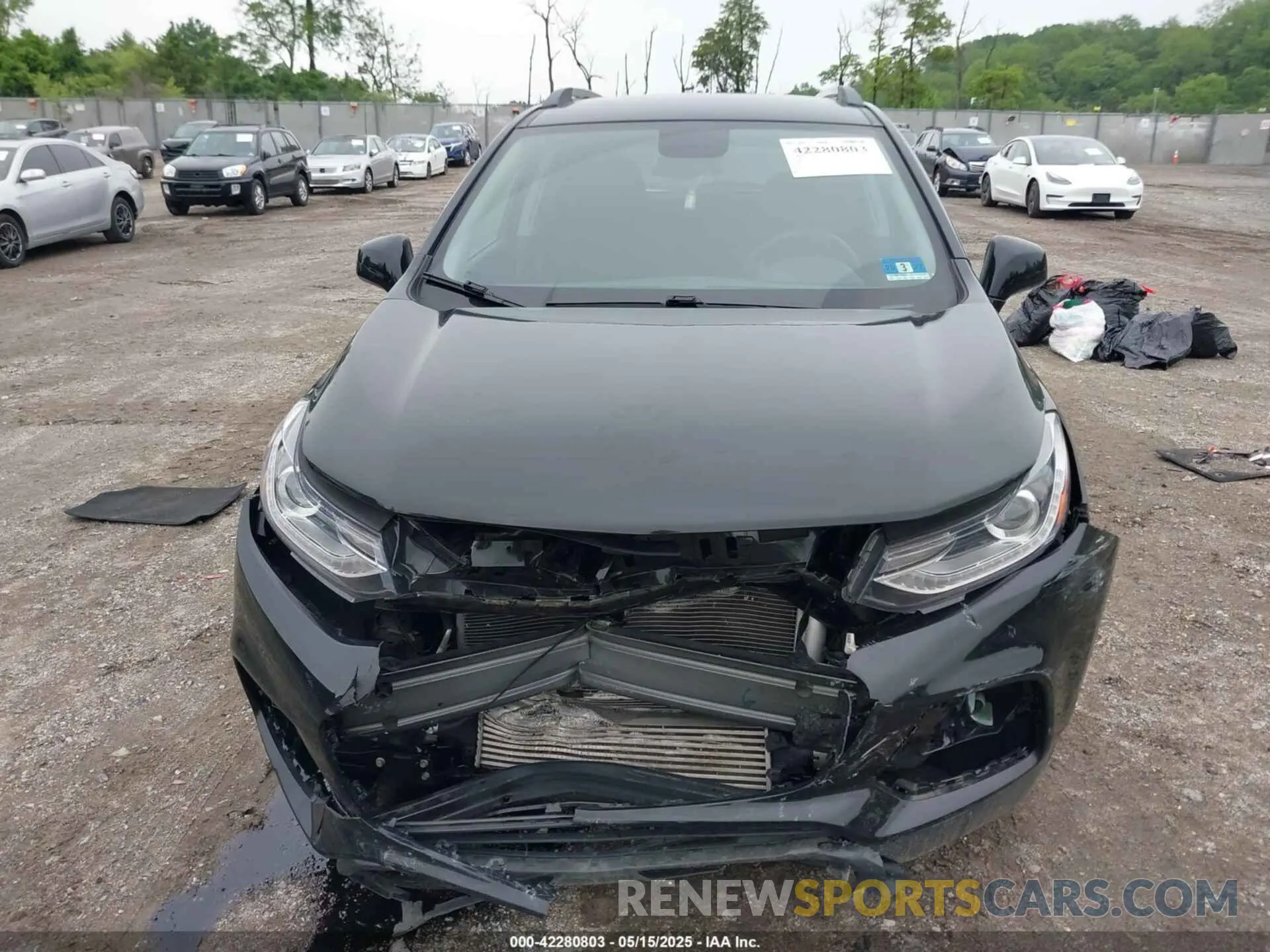 12 Photograph of a damaged car 3GNCJPSB6KL404838 CHEVROLET TRAX 2019