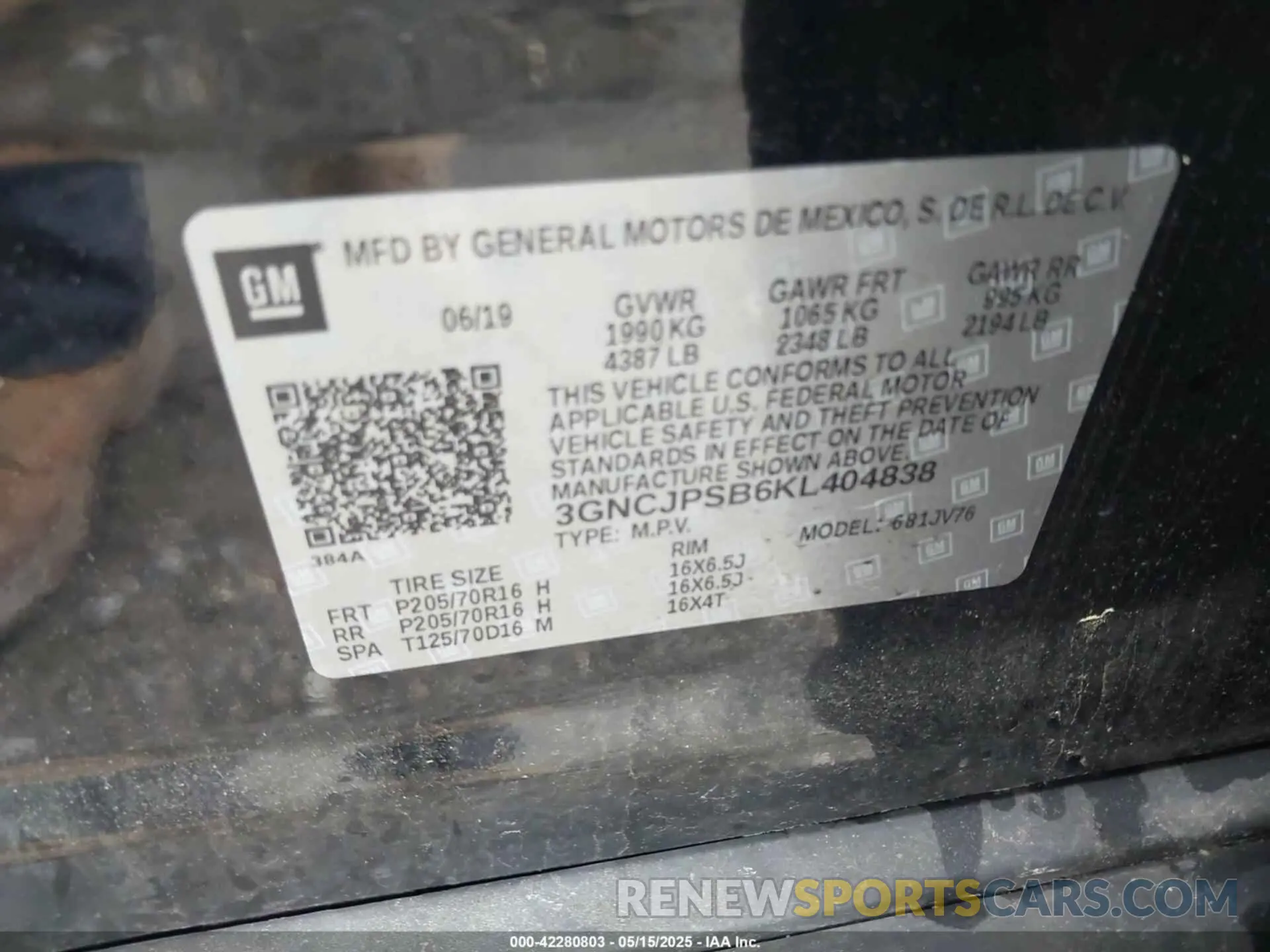 9 Photograph of a damaged car 3GNCJPSB6KL404838 CHEVROLET TRAX 2019