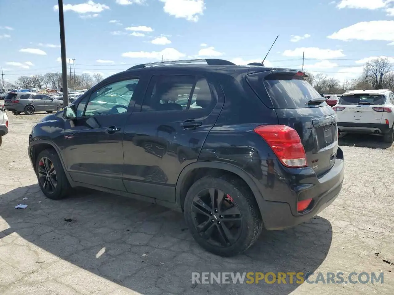 2 Photograph of a damaged car 3GNCJPSB7KL122143 CHEVROLET TRAX 2019