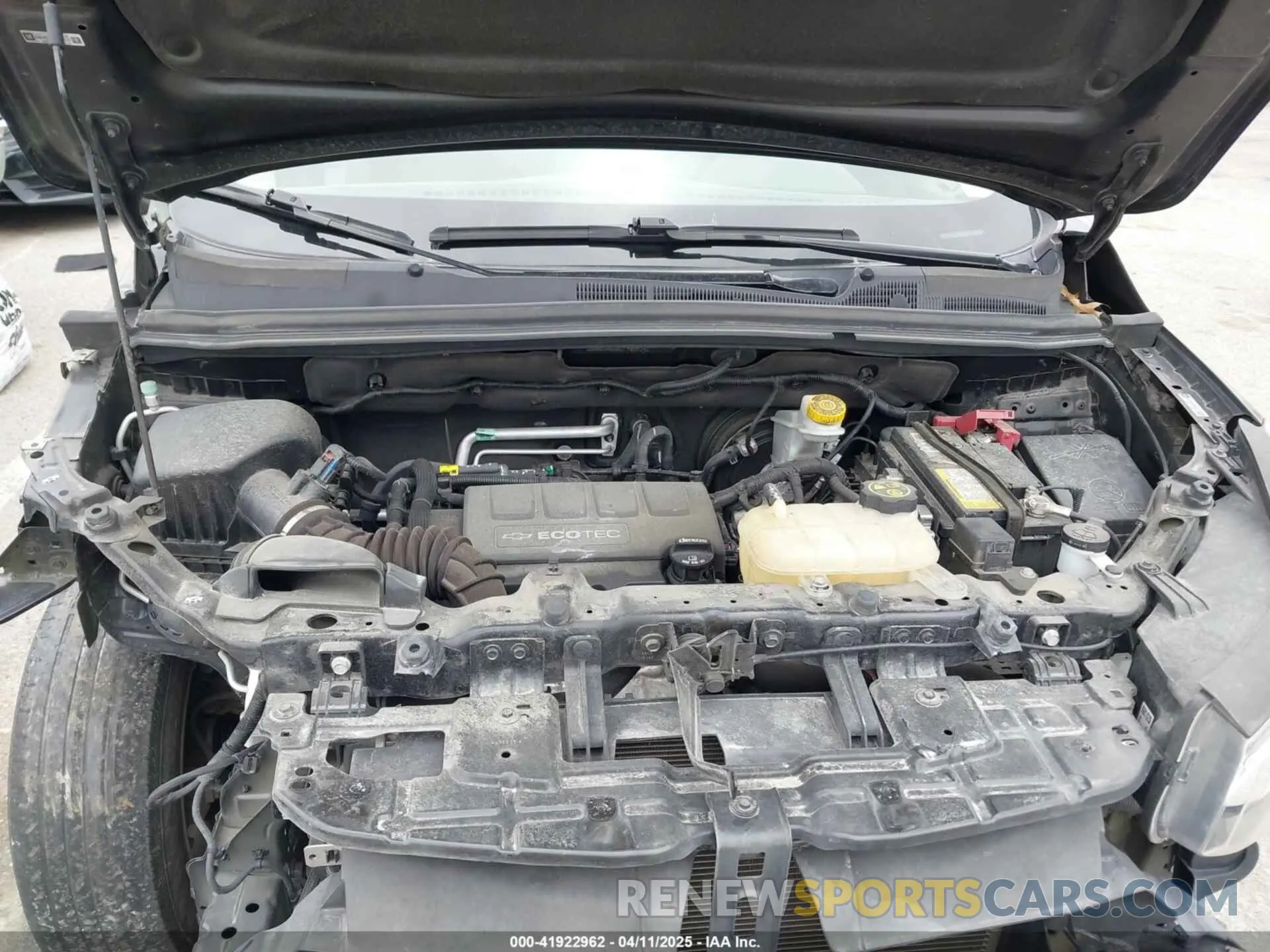 10 Photograph of a damaged car 3GNCJPSB8KL182271 CHEVROLET TRAX 2019