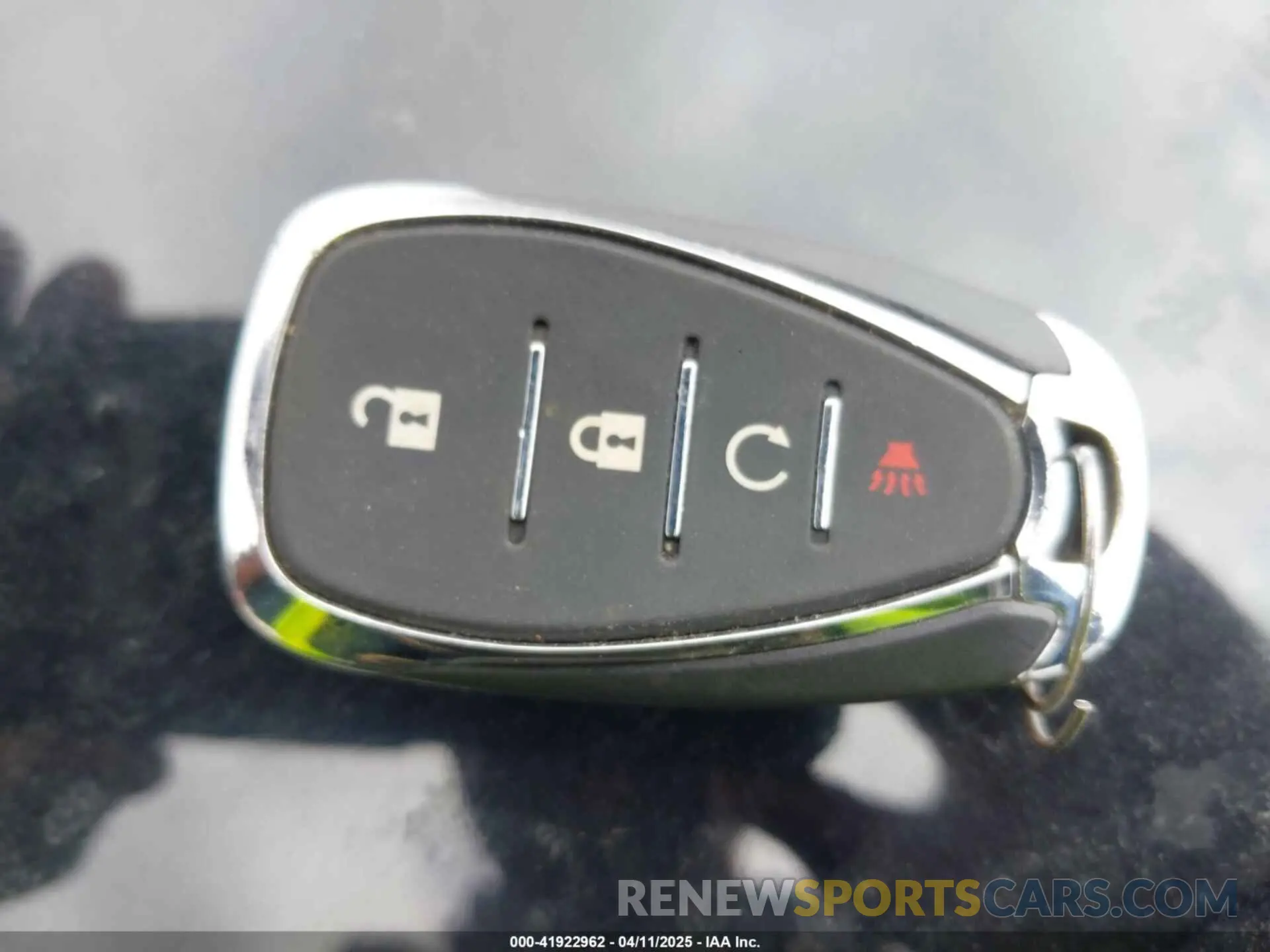 11 Photograph of a damaged car 3GNCJPSB8KL182271 CHEVROLET TRAX 2019