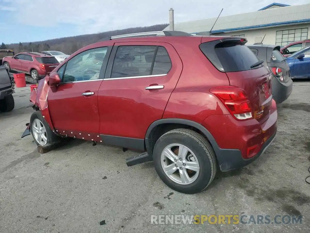 2 Photograph of a damaged car 3GNCJPSB9KL189505 CHEVROLET TRAX 2019