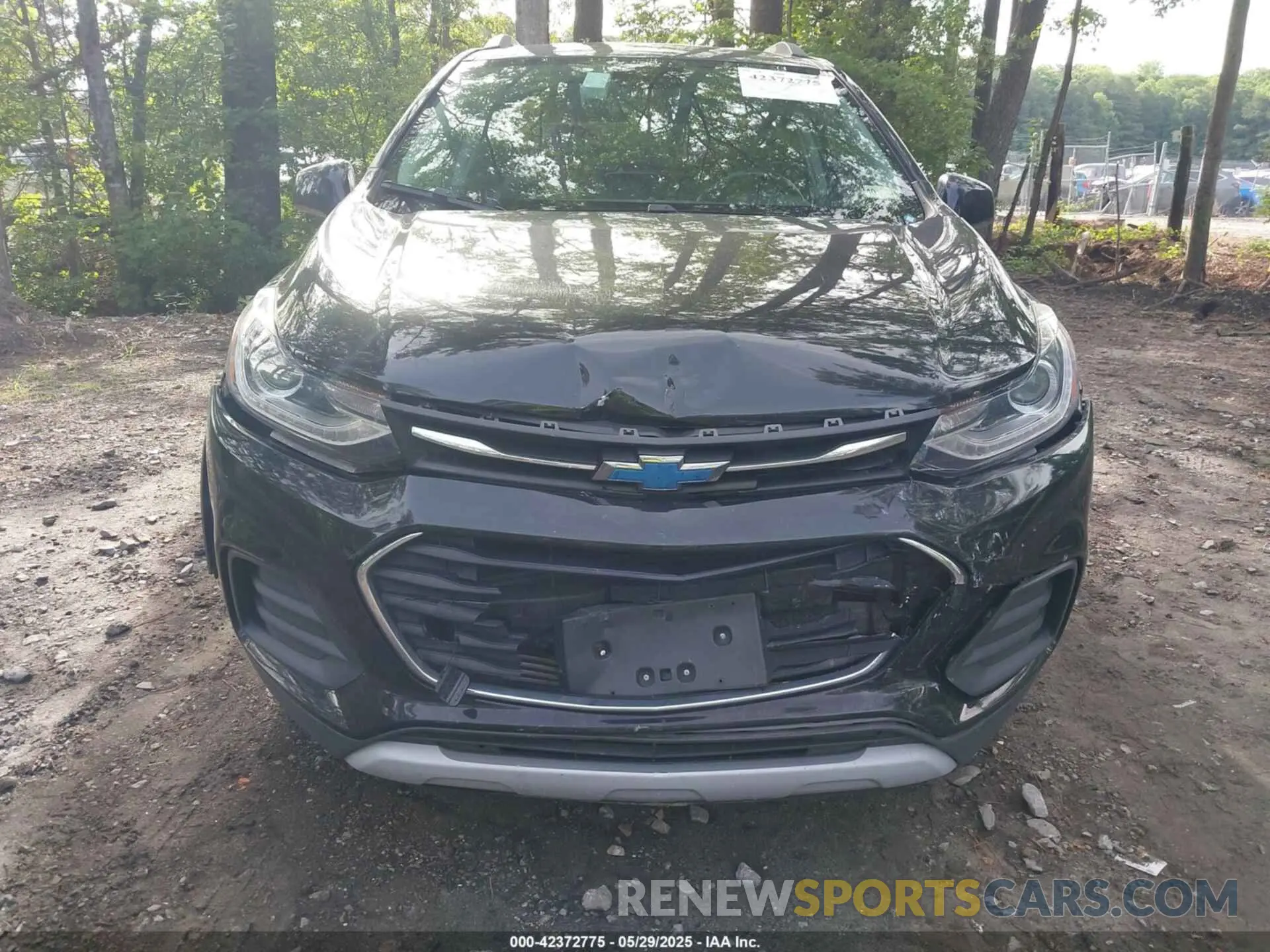 13 Photograph of a damaged car 3GNCJPSB9KL291421 CHEVROLET TRAX 2019