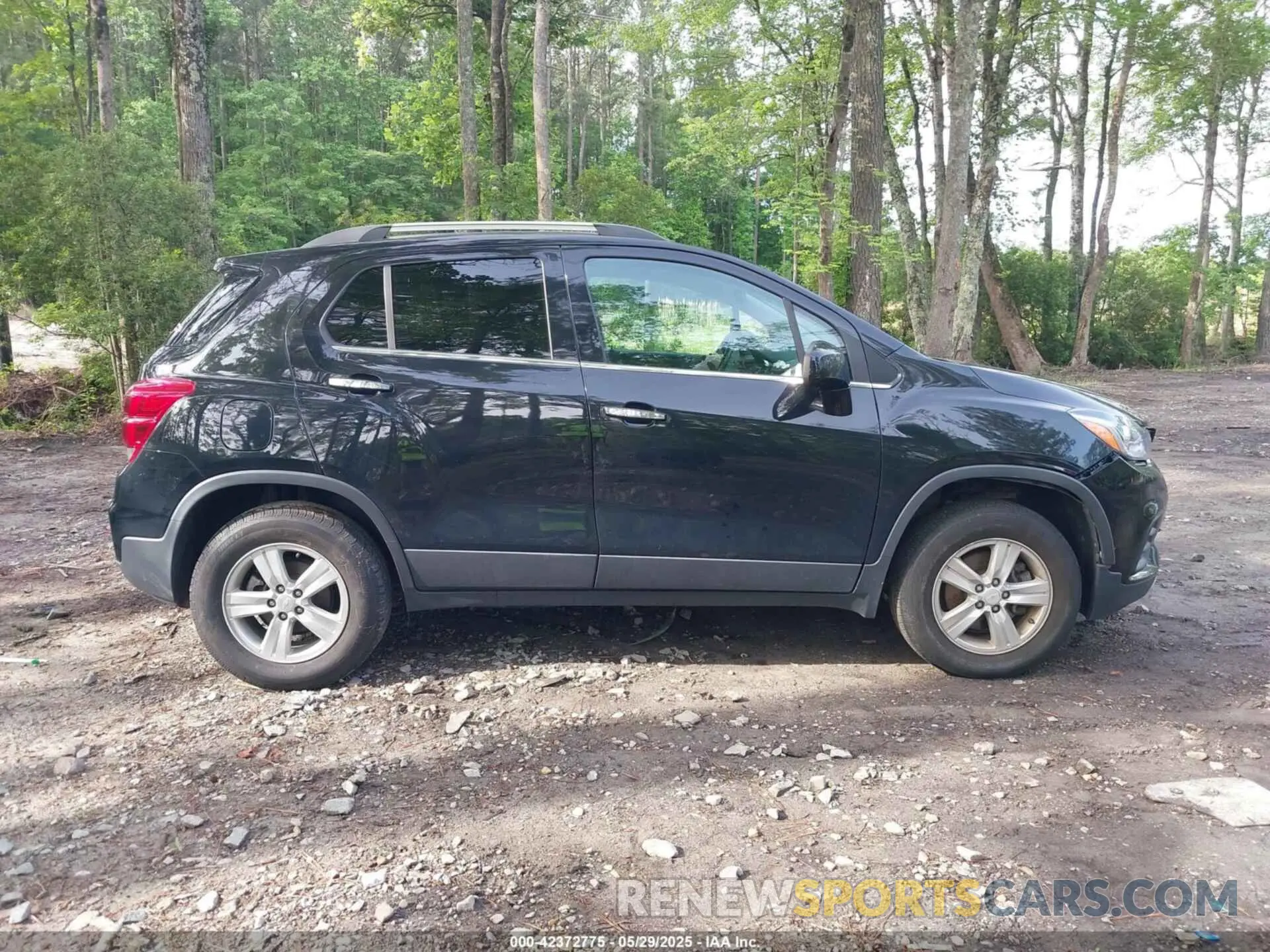 14 Photograph of a damaged car 3GNCJPSB9KL291421 CHEVROLET TRAX 2019