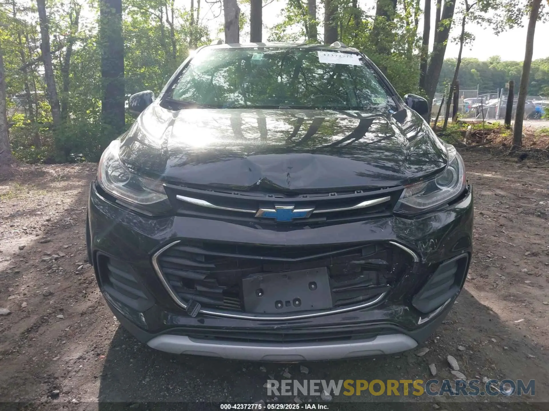 6 Photograph of a damaged car 3GNCJPSB9KL291421 CHEVROLET TRAX 2019