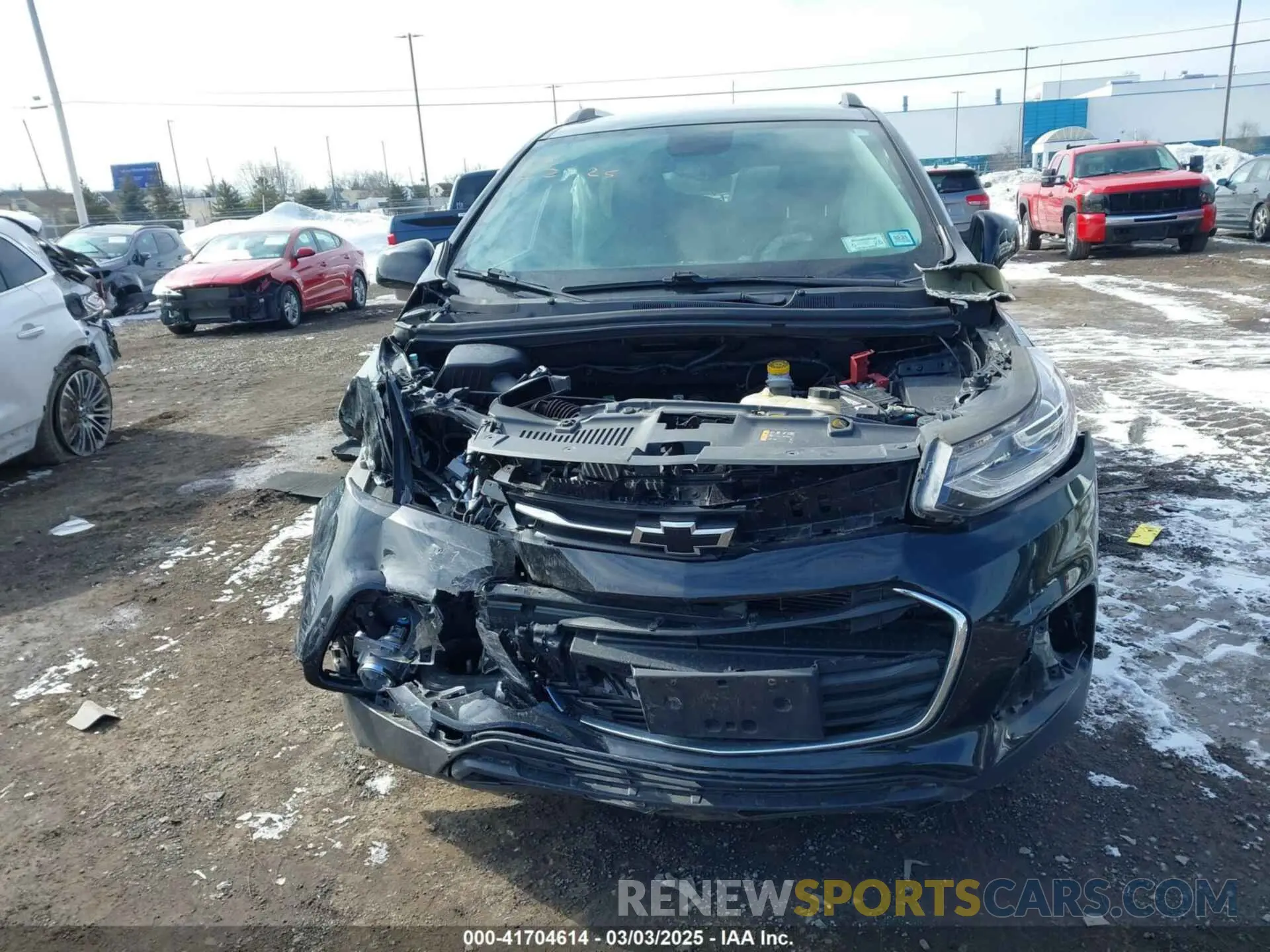 11 Photograph of a damaged car 3GNCJPSB9KL359863 CHEVROLET TRAX 2019