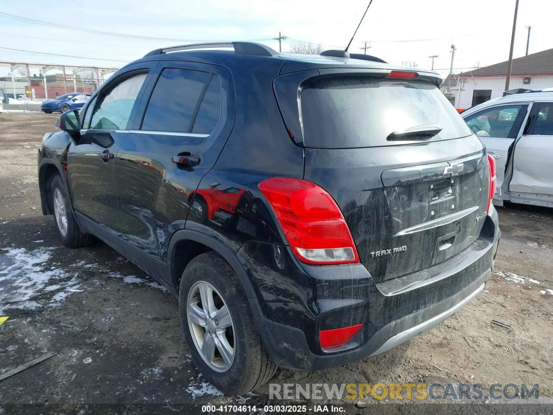3 Photograph of a damaged car 3GNCJPSB9KL359863 CHEVROLET TRAX 2019