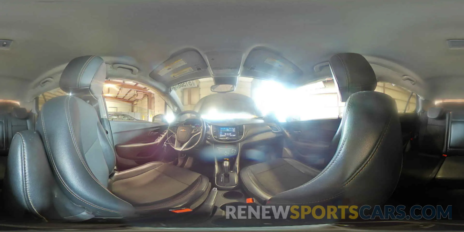 16 Photograph of a damaged car 3GNCJPSBXKL214900 CHEVROLET TRAX 2019