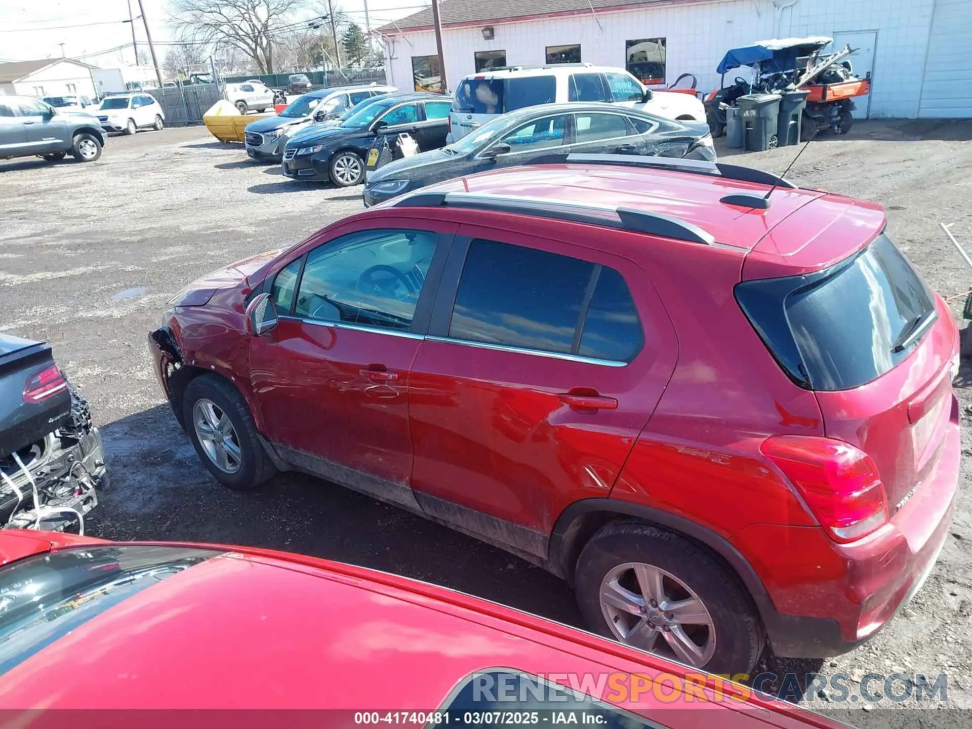 14 Photograph of a damaged car 3GNCJPSBXKL367504 CHEVROLET TRAX 2019