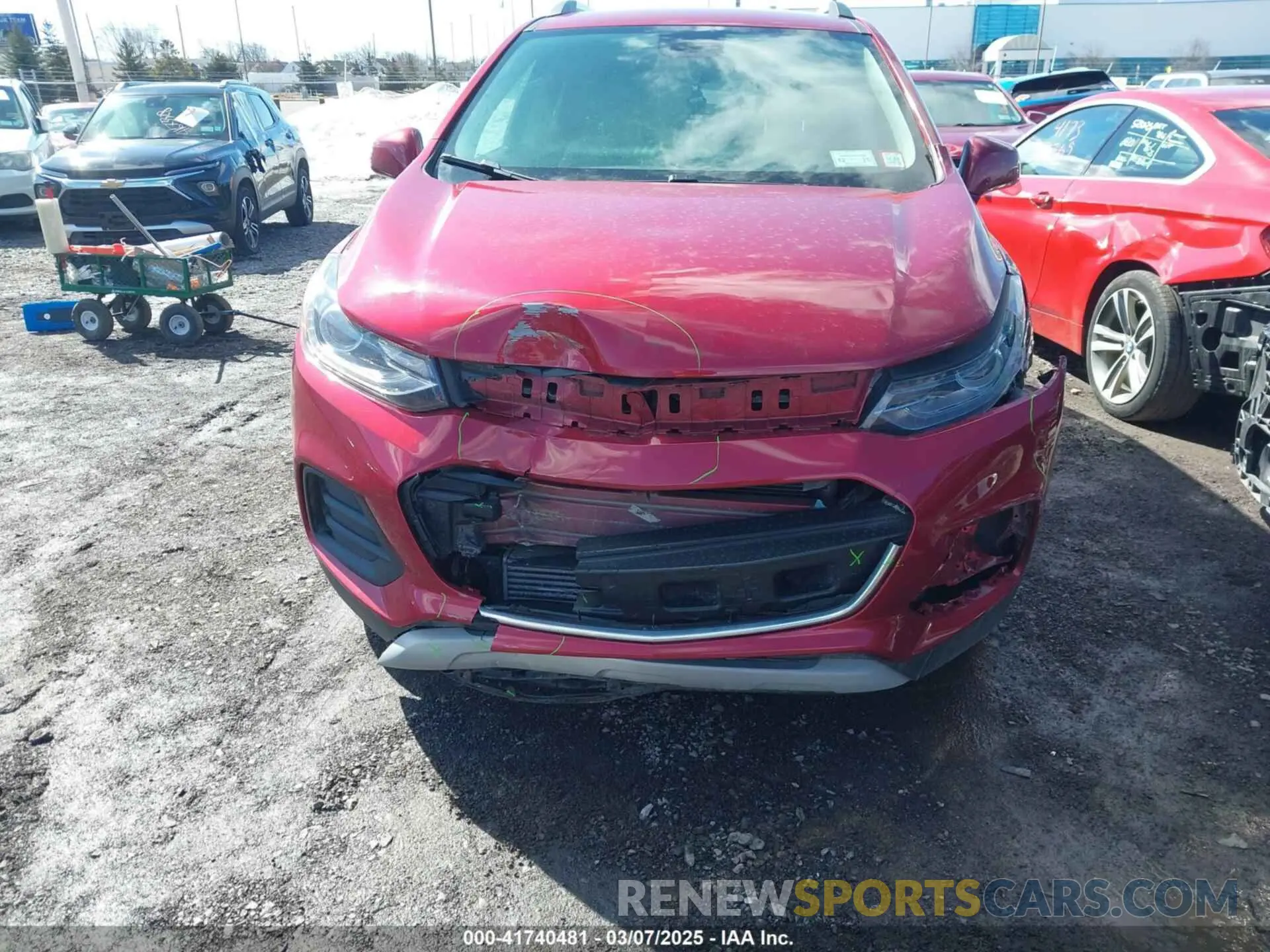 6 Photograph of a damaged car 3GNCJPSBXKL367504 CHEVROLET TRAX 2019